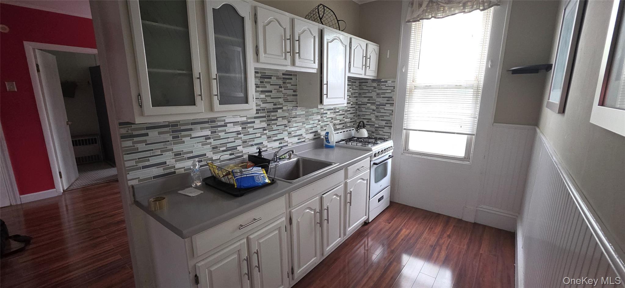 Single Family 54th  Queens, NY 11378, MLS-997373-23