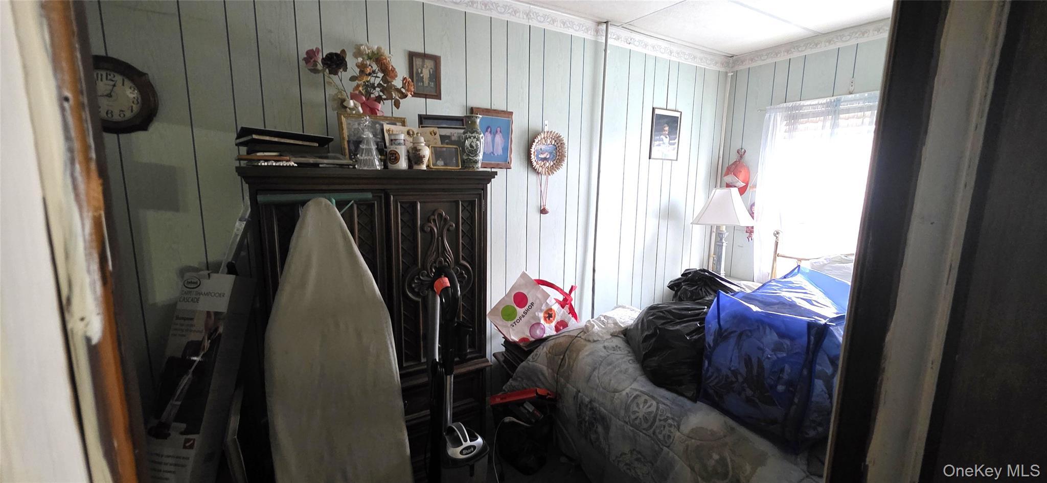 Single Family 54th  Queens, NY 11378, MLS-997373-7