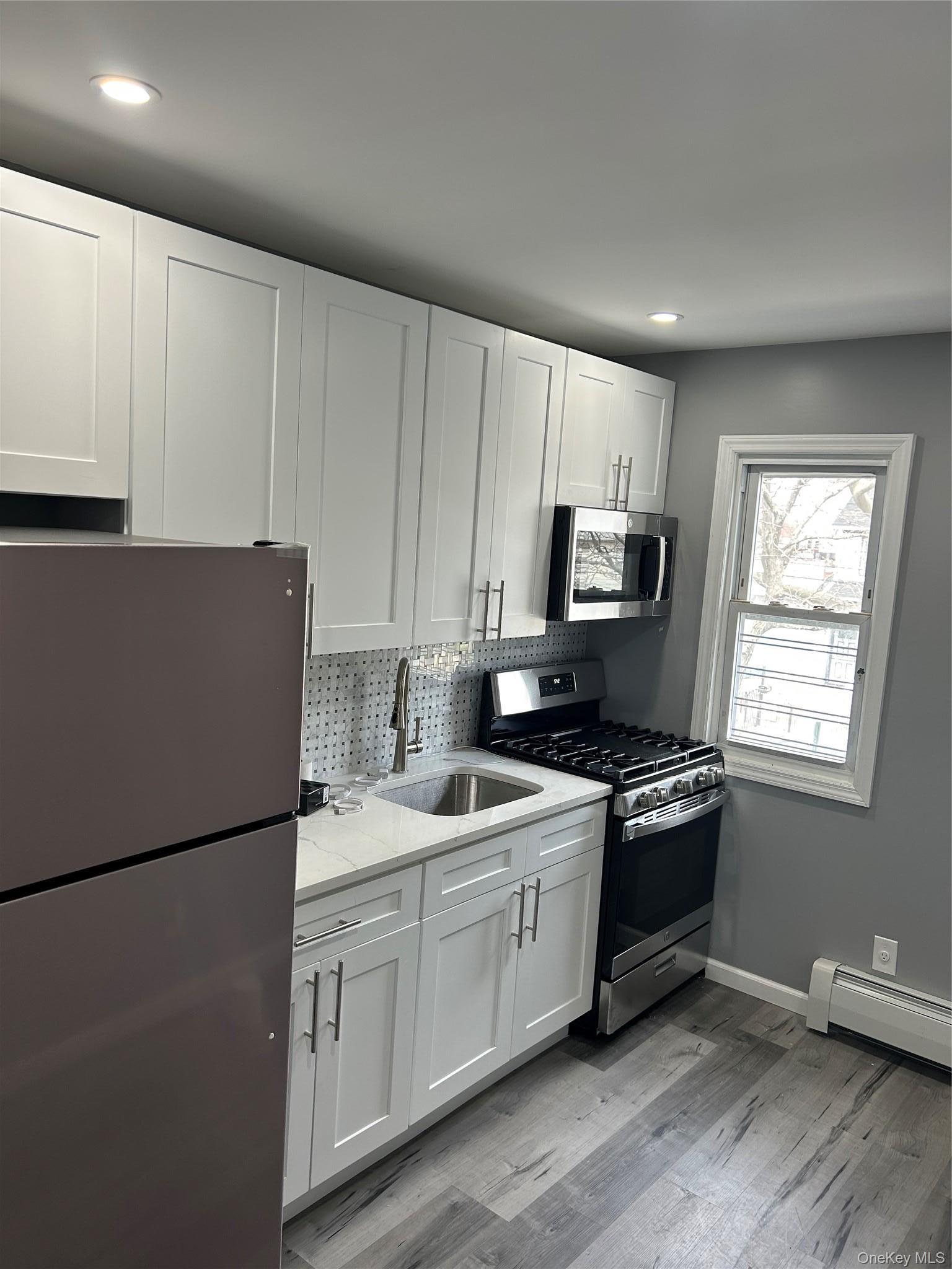 Single Family 145th Queens, NY 11422, MLS-997376-10