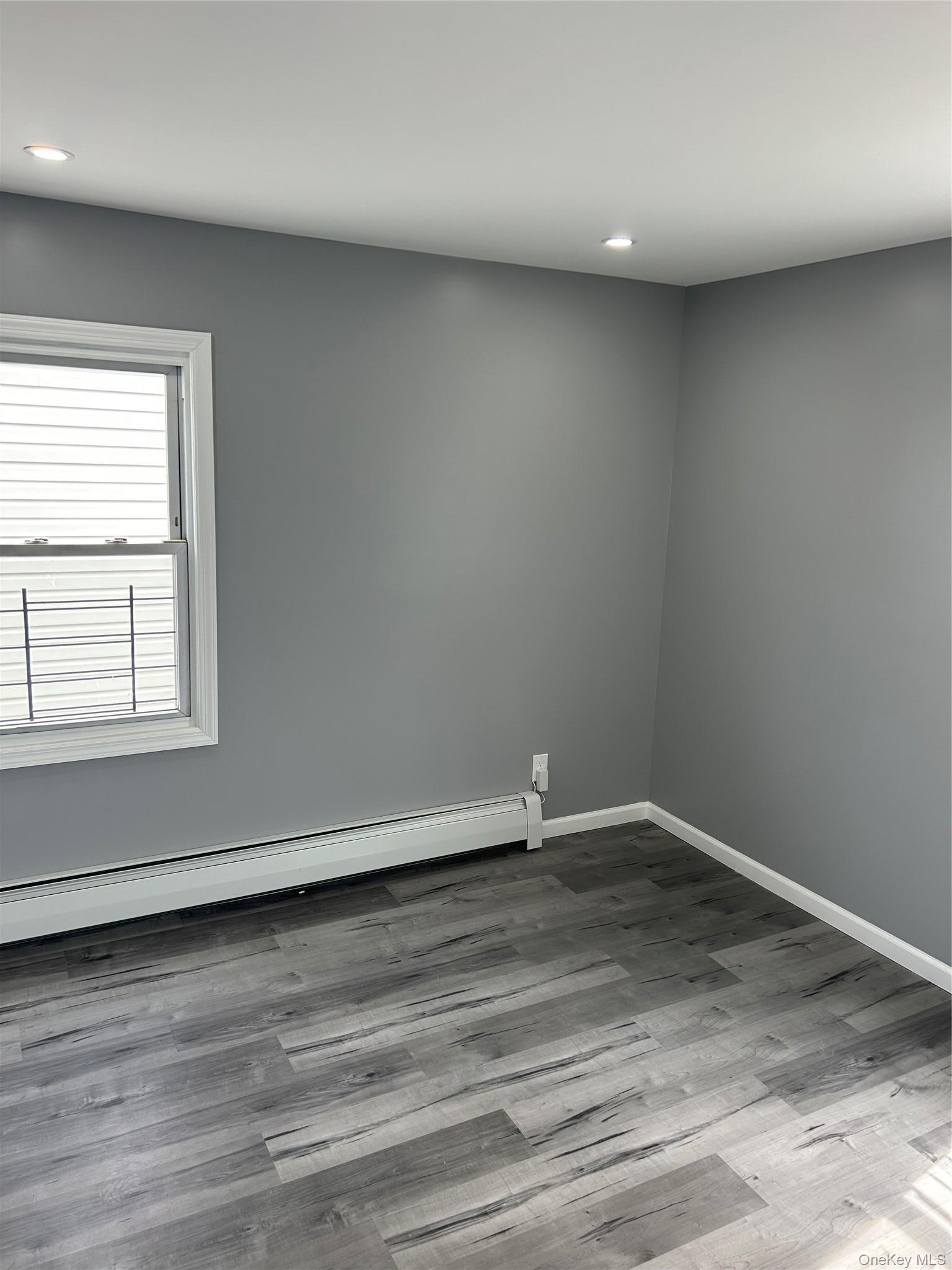 Single Family 145th Queens, NY 11422, MLS-997376-12