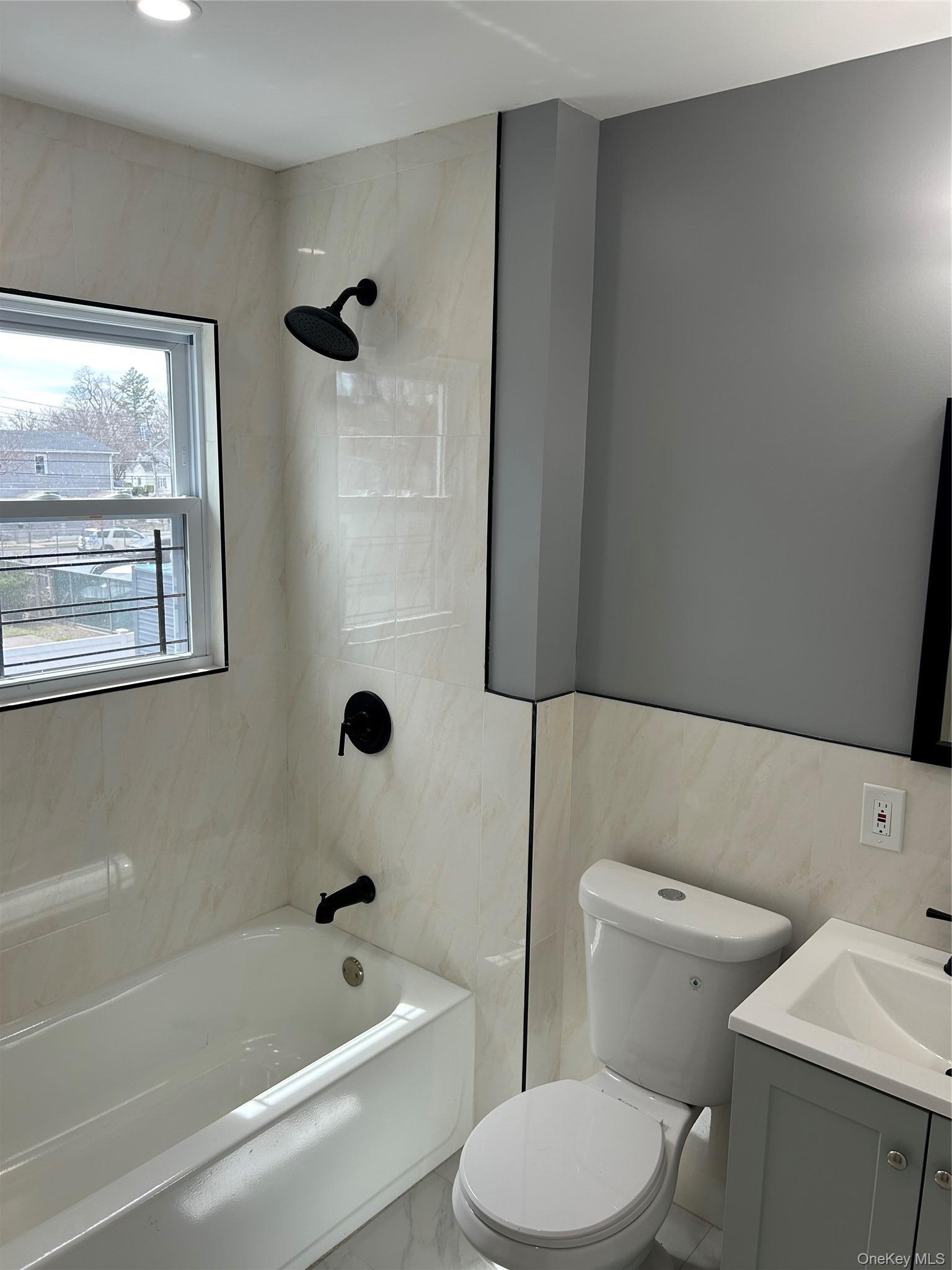 Single Family 145th Queens, NY 11422, MLS-997376-13