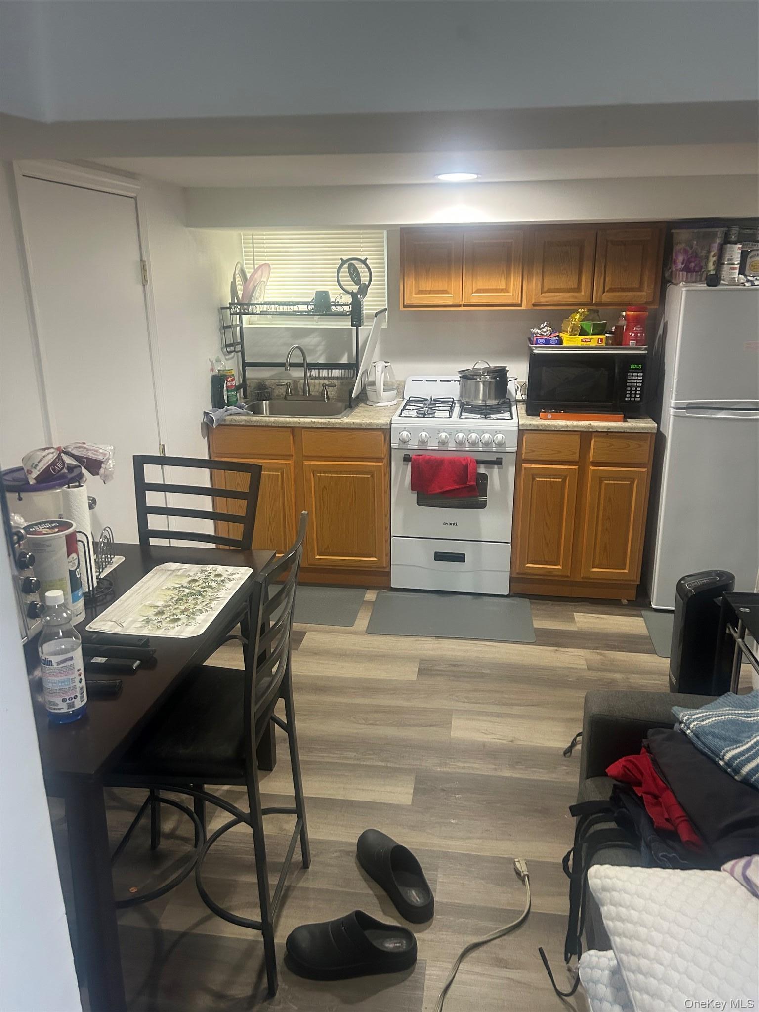 Single Family 145th  Queens, NY 11422, MLS-997376-21