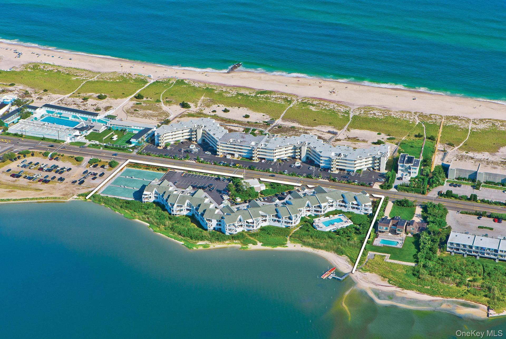 Apartment Dune Road Suffolk County, NY 11978, MLS-997383-23