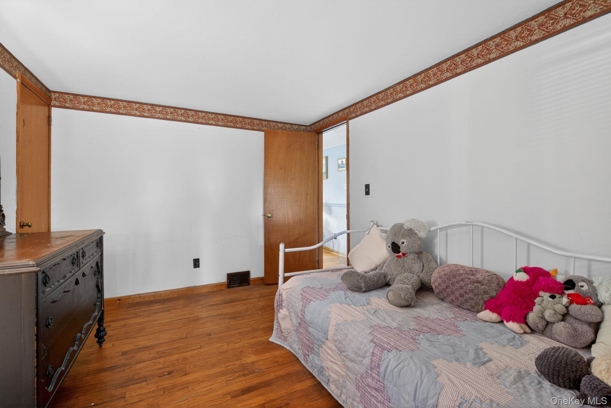Single Family Linden Orange County, NY 12550, MLS-997425-15