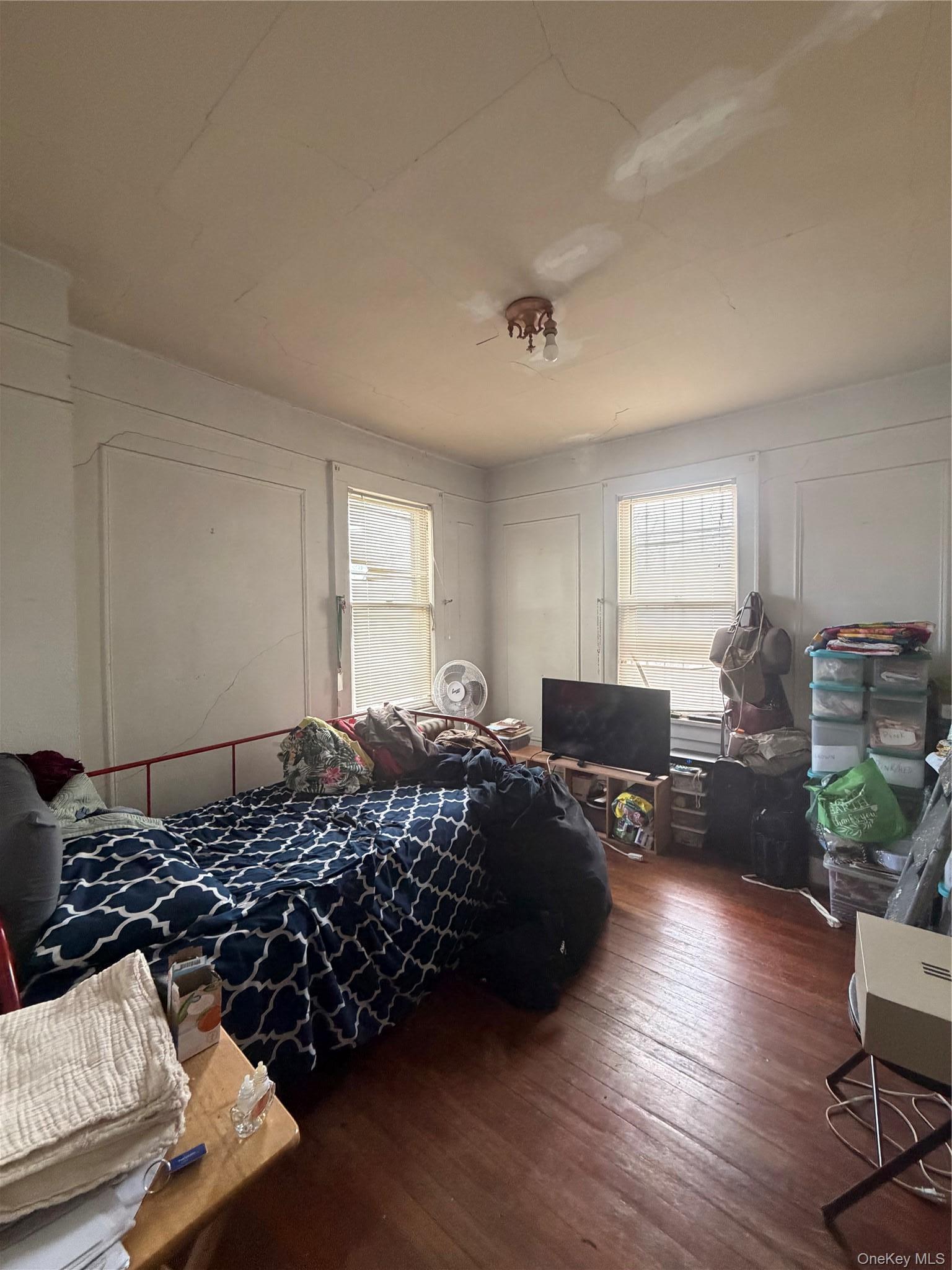 Single Family Southgate Queens, NY 11413, MLS-997442-15