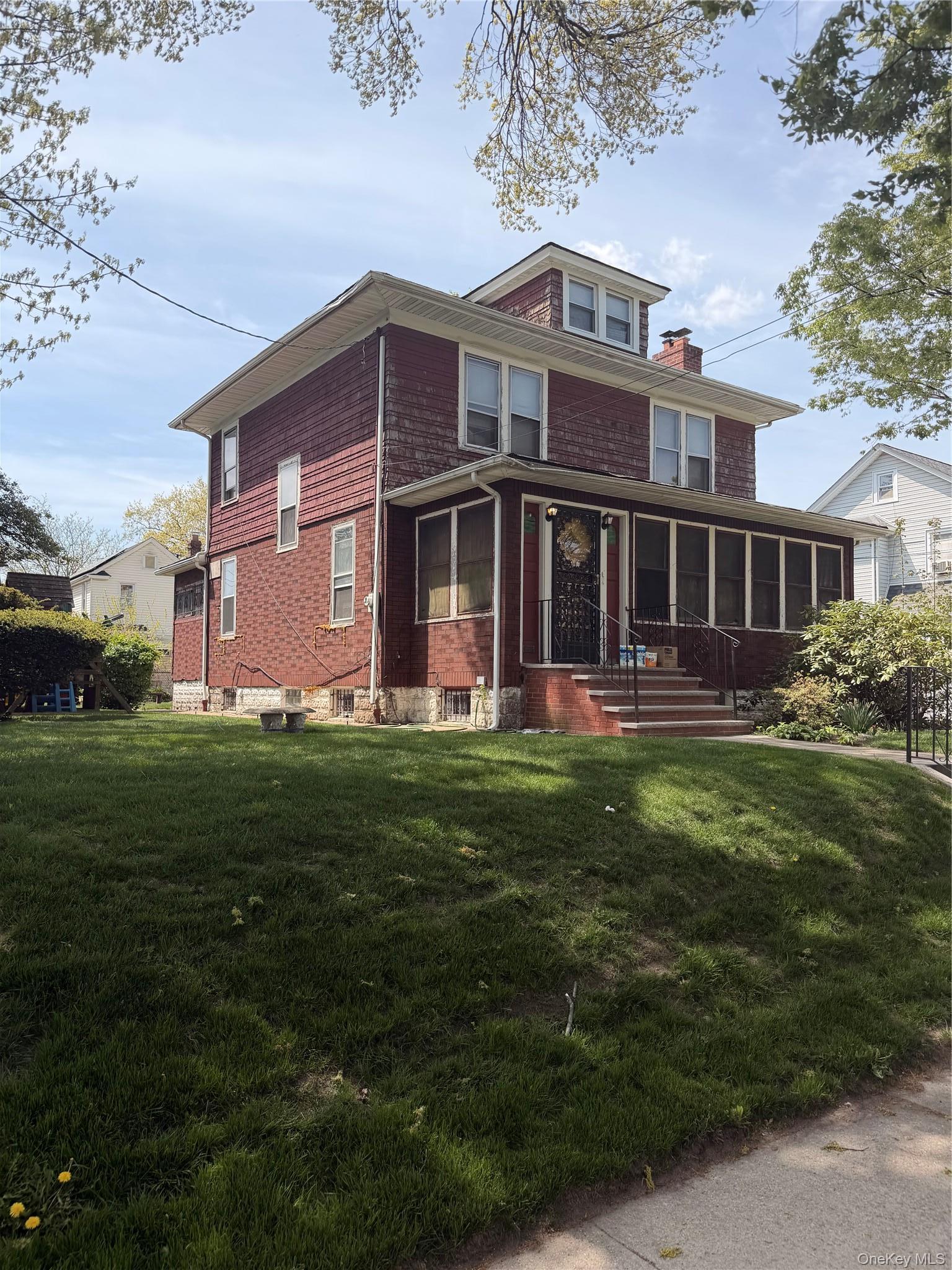 Single Family Southgate Queens, NY 11413, MLS-997442-2