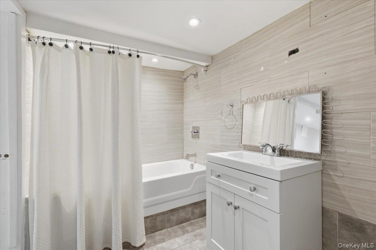 Single Family 207th Queens, NY 11428, MLS-997488-28