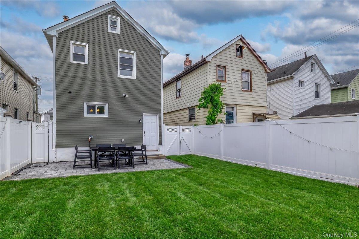 Single Family 207th Queens, NY 11428, MLS-997488-32
