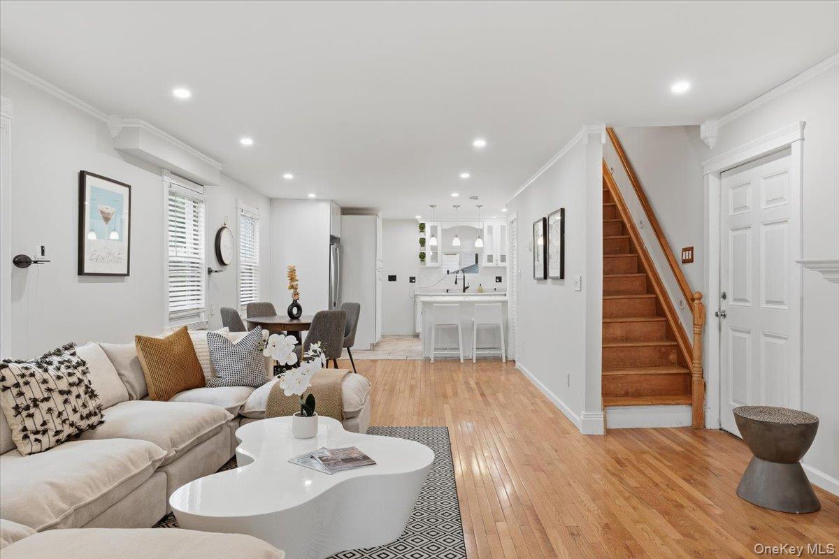 Single Family 207th Queens, NY 11428, MLS-997488-4
