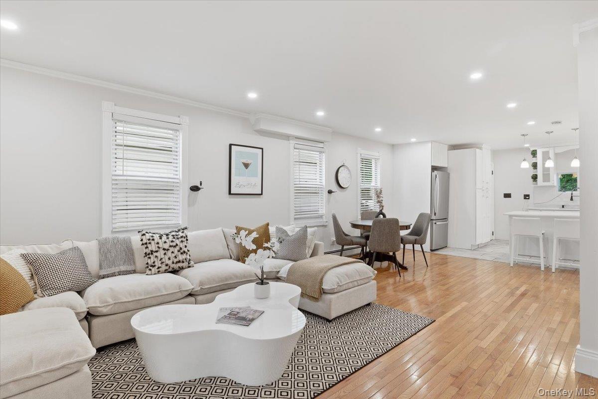 Single Family 207th Queens, NY 11428, MLS-997488-5