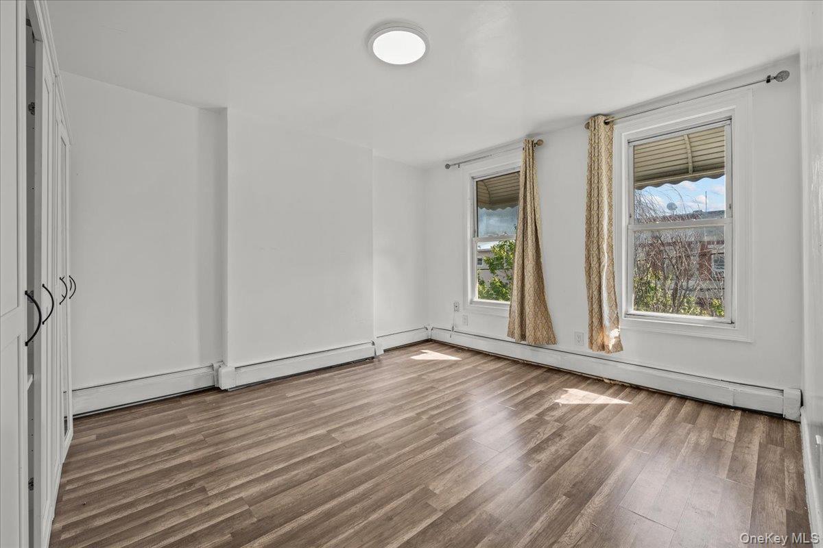 Single Family Balcom Bronx, NY 10461, MLS-997523-11