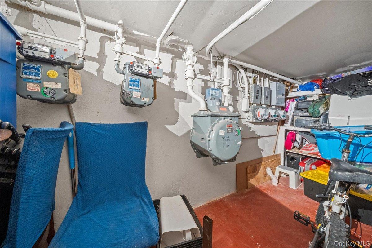 Single Family Balcom  Bronx, NY 10461, MLS-997523-26