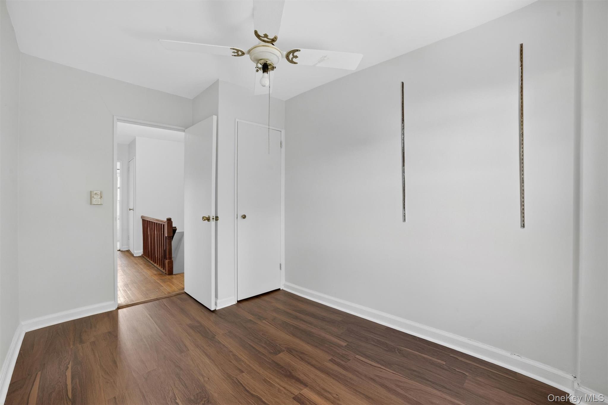 Single Family 213th  Bronx, NY 10469, MLS-997551-12