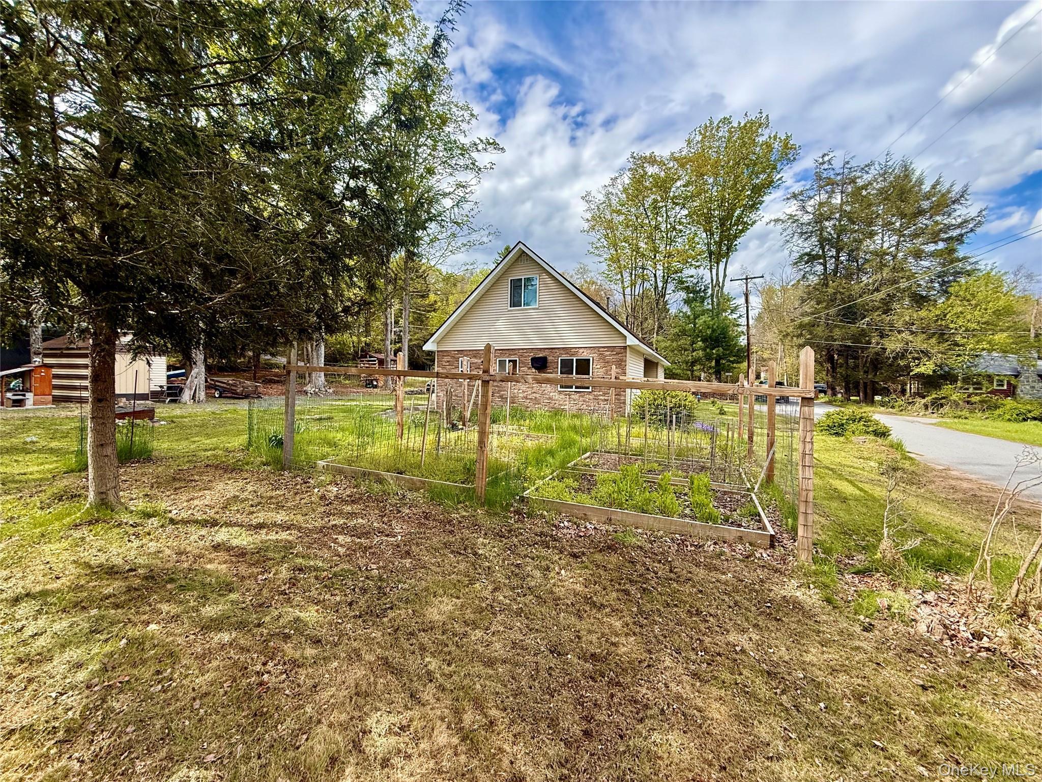 Single Family Woodland  Sullivan County, NY 12778, MLS-997620-8