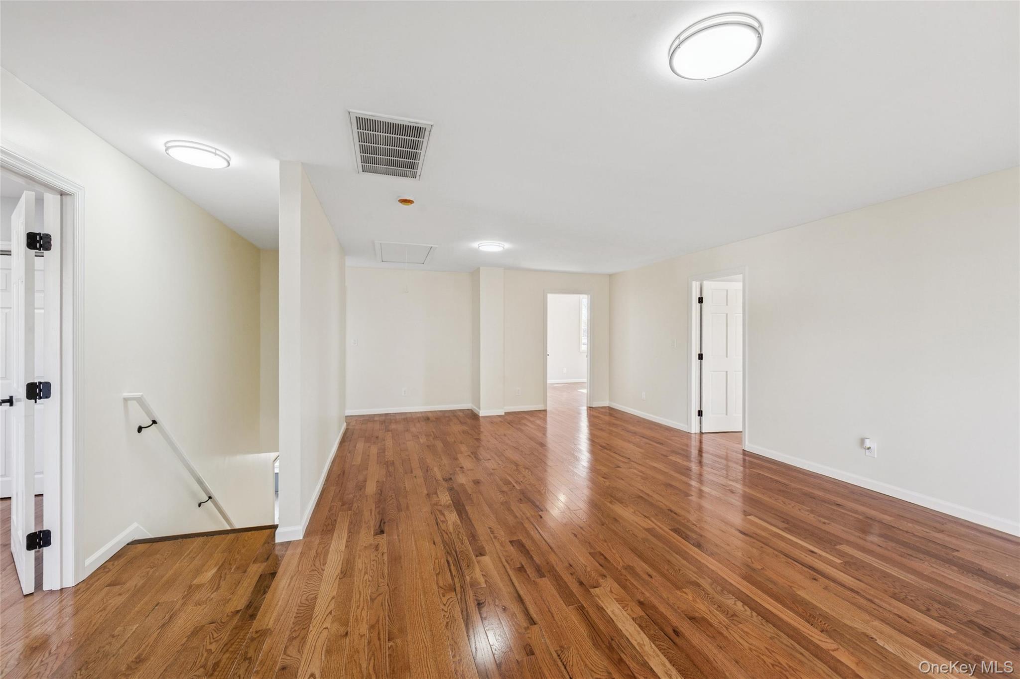 Single Family Water Lane S Nassau County, NY 11793, MLS-997642-21