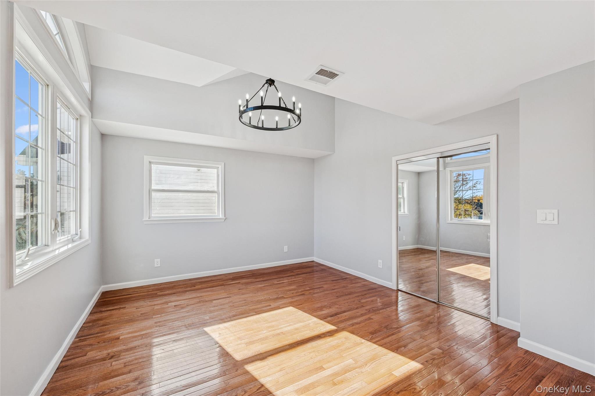 Single Family Water Lane S Nassau County, NY 11793, MLS-997642-25