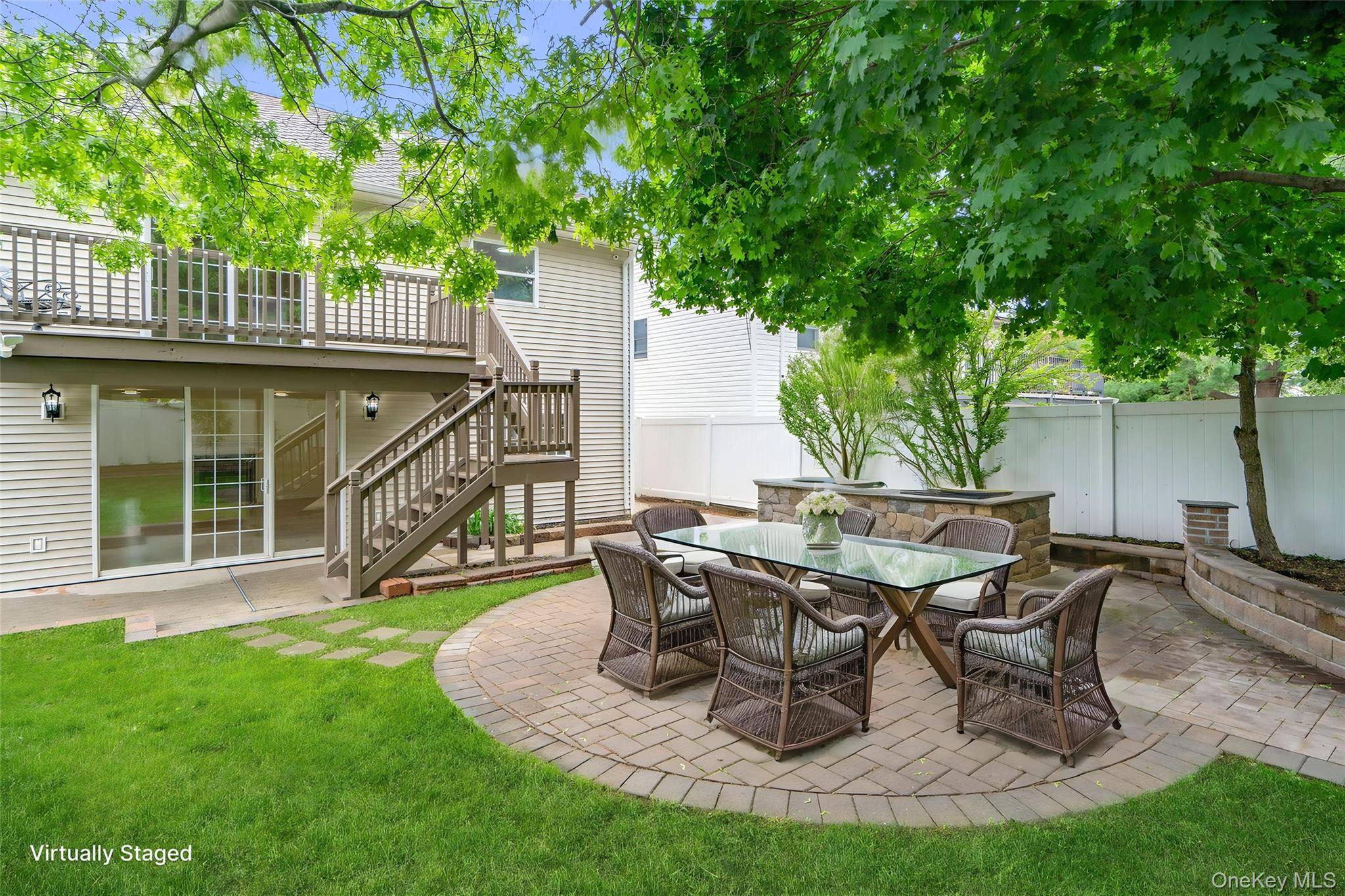 Single Family Water Lane S Nassau County, NY 11793, MLS-997642-37