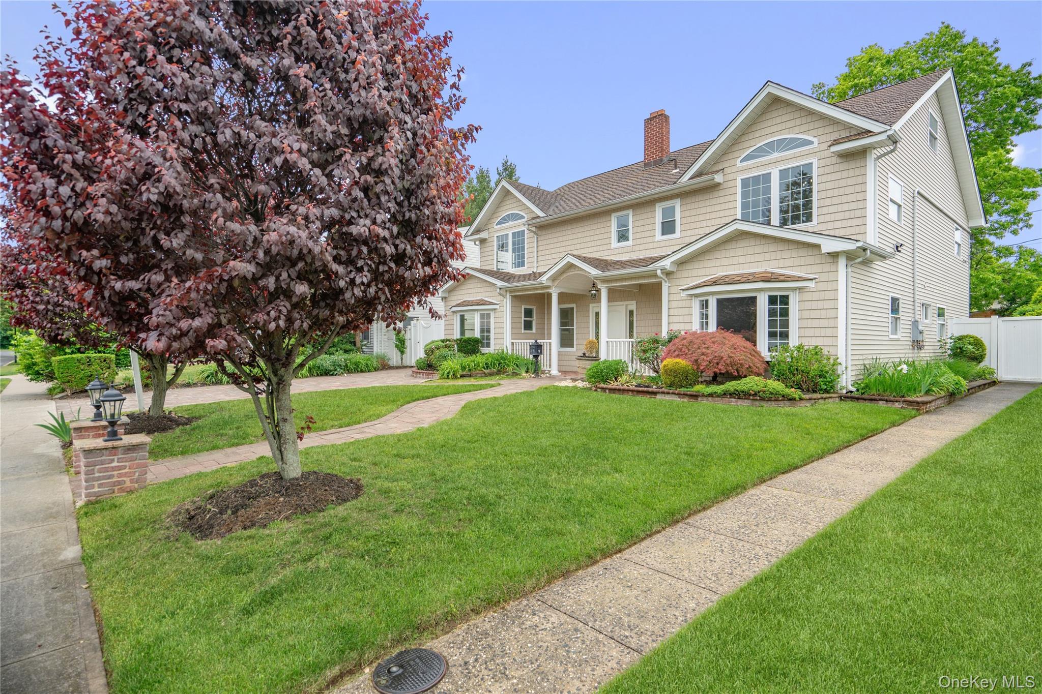 Single Family Water Lane S  Nassau County, NY 11793, MLS-997642-45