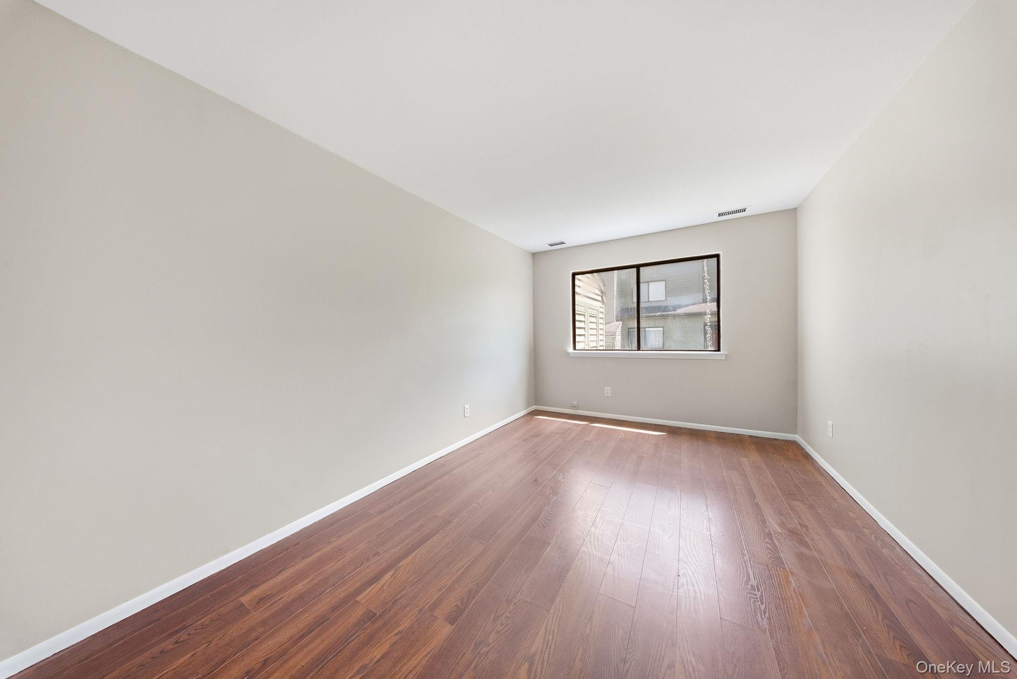 Single Family Sycamore Court Orange County, NY 10930, MLS-997661-10