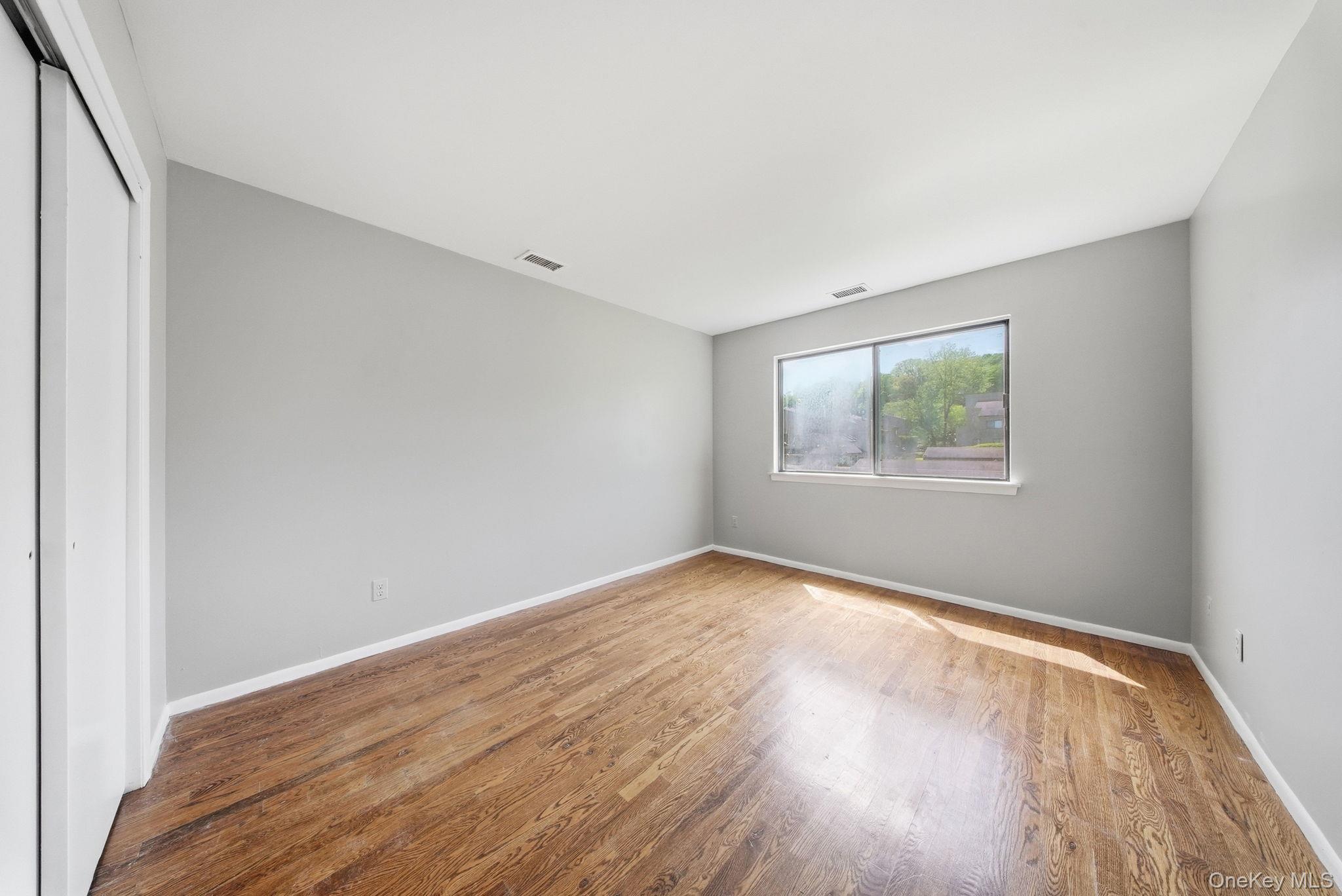 Single Family Sycamore Court Orange County, NY 10930, MLS-997661-23