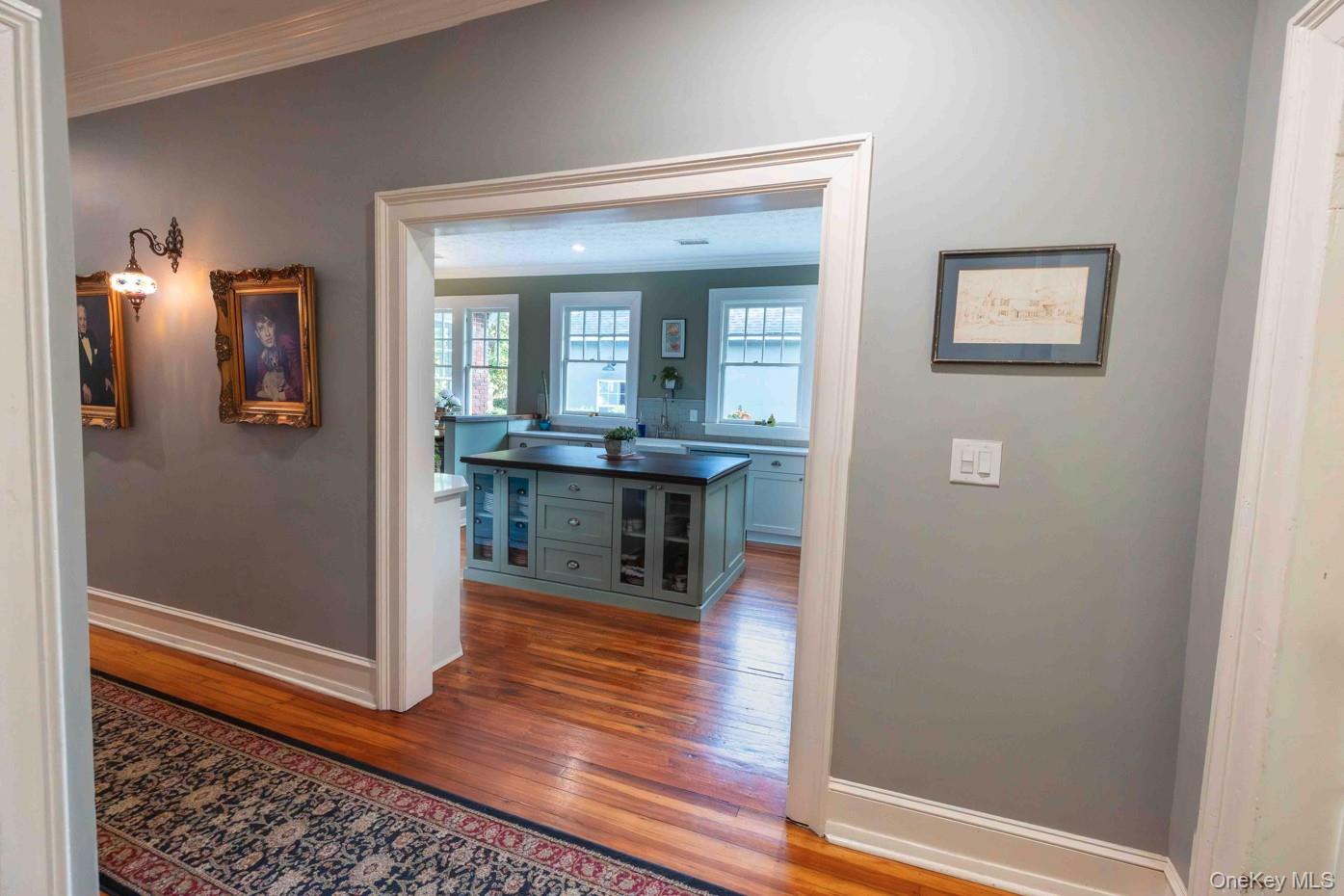 Single Family 3rd  Out Of Area, NY 31901, MLS-997662-21