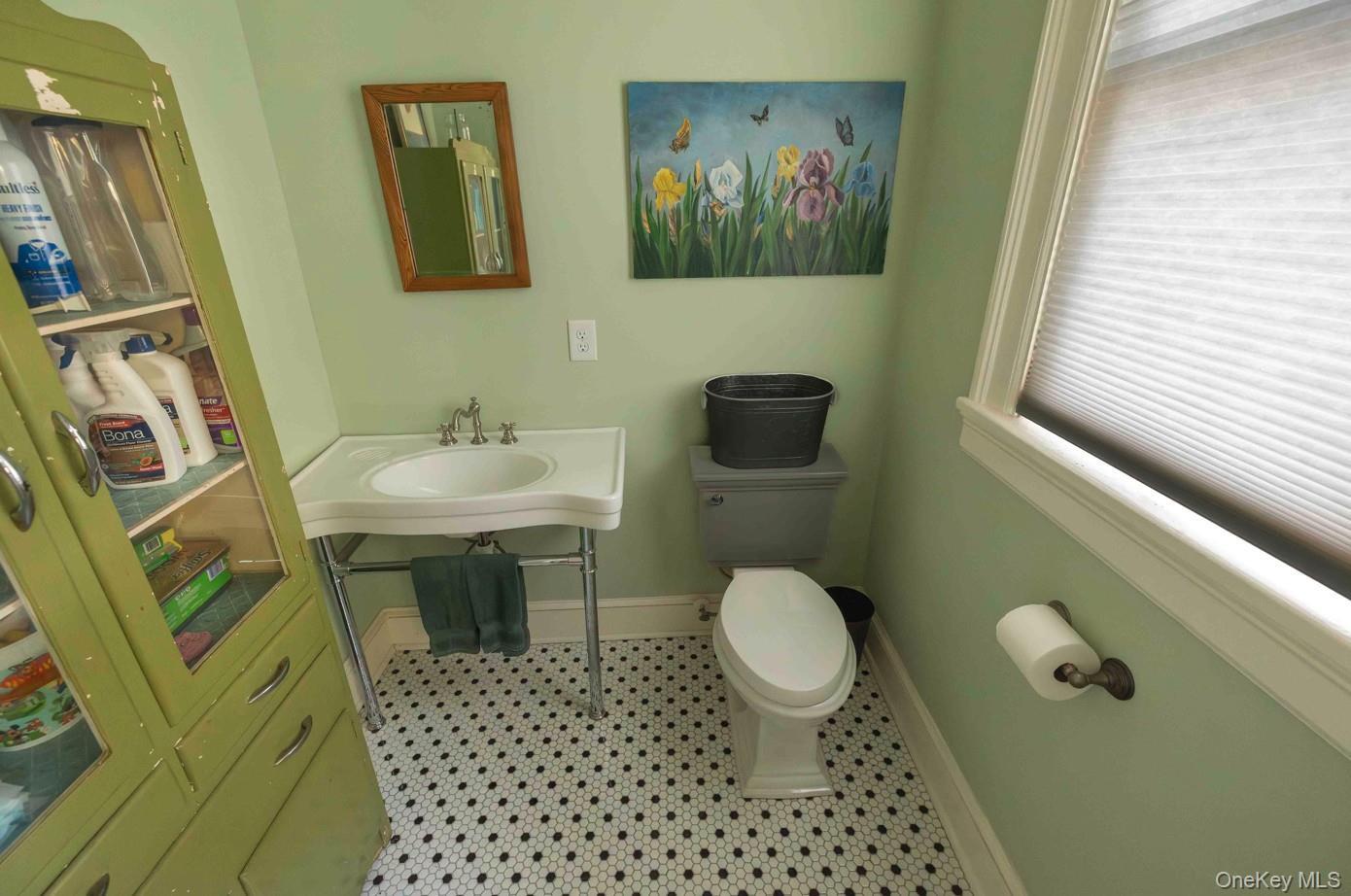 Single Family 3rd  Out Of Area, NY 31901, MLS-997662-30