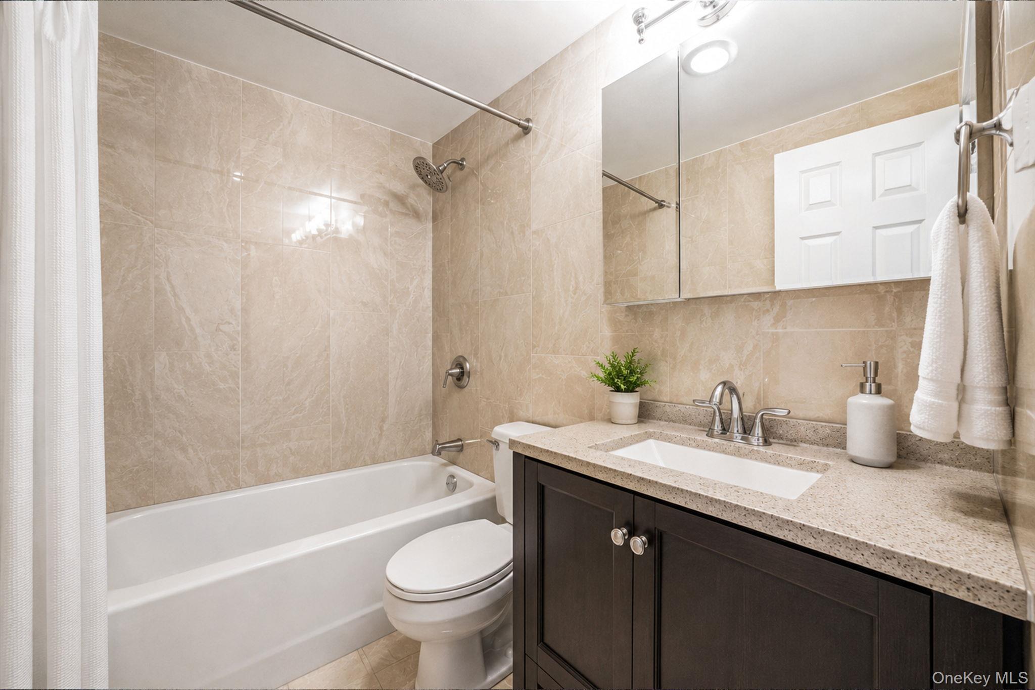 Apartment 51st St Manhattan, NY 10019, MLS-997675-12