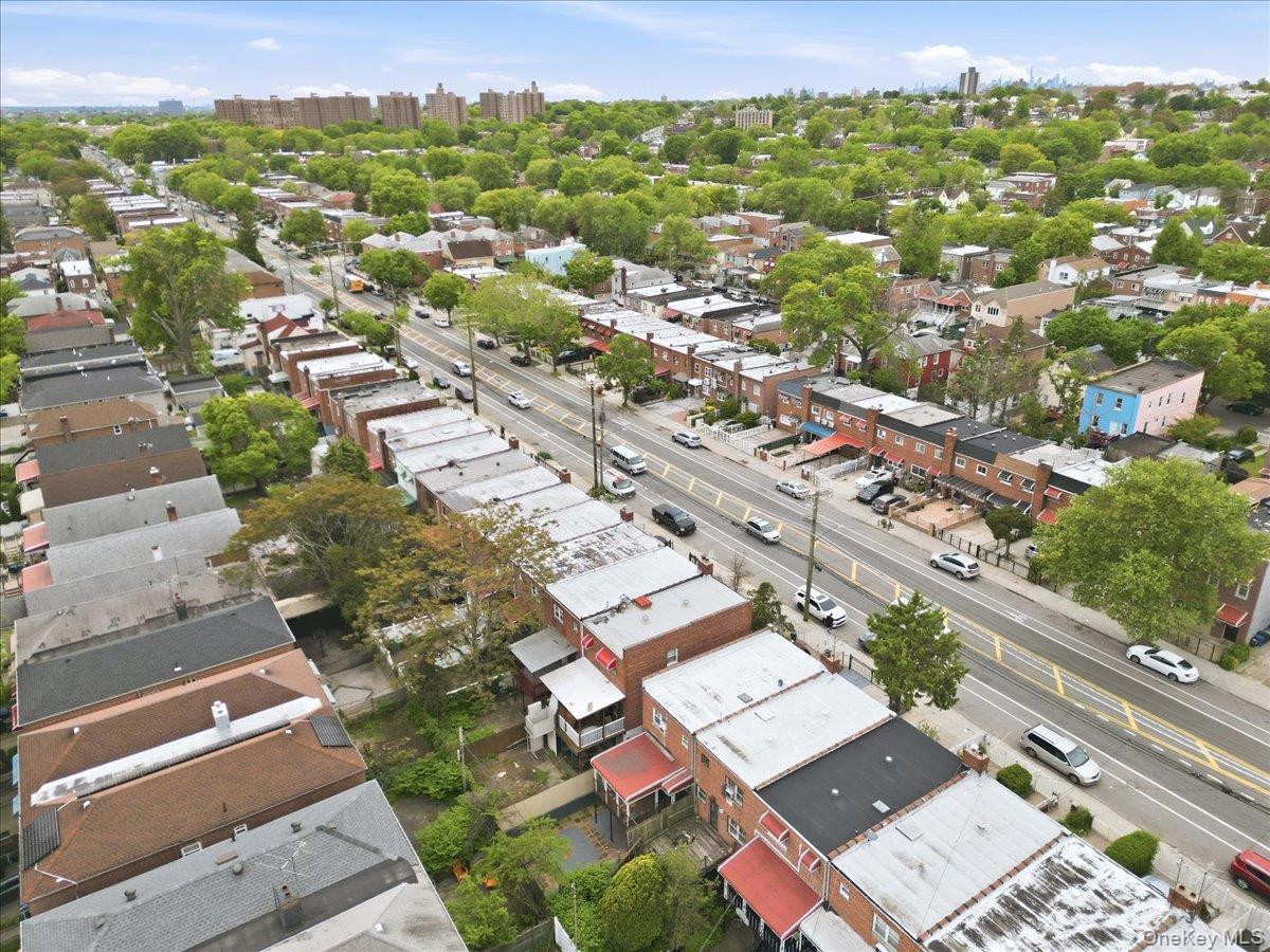 Single Family Baychester Bronx, NY 10466, MLS-997700-31