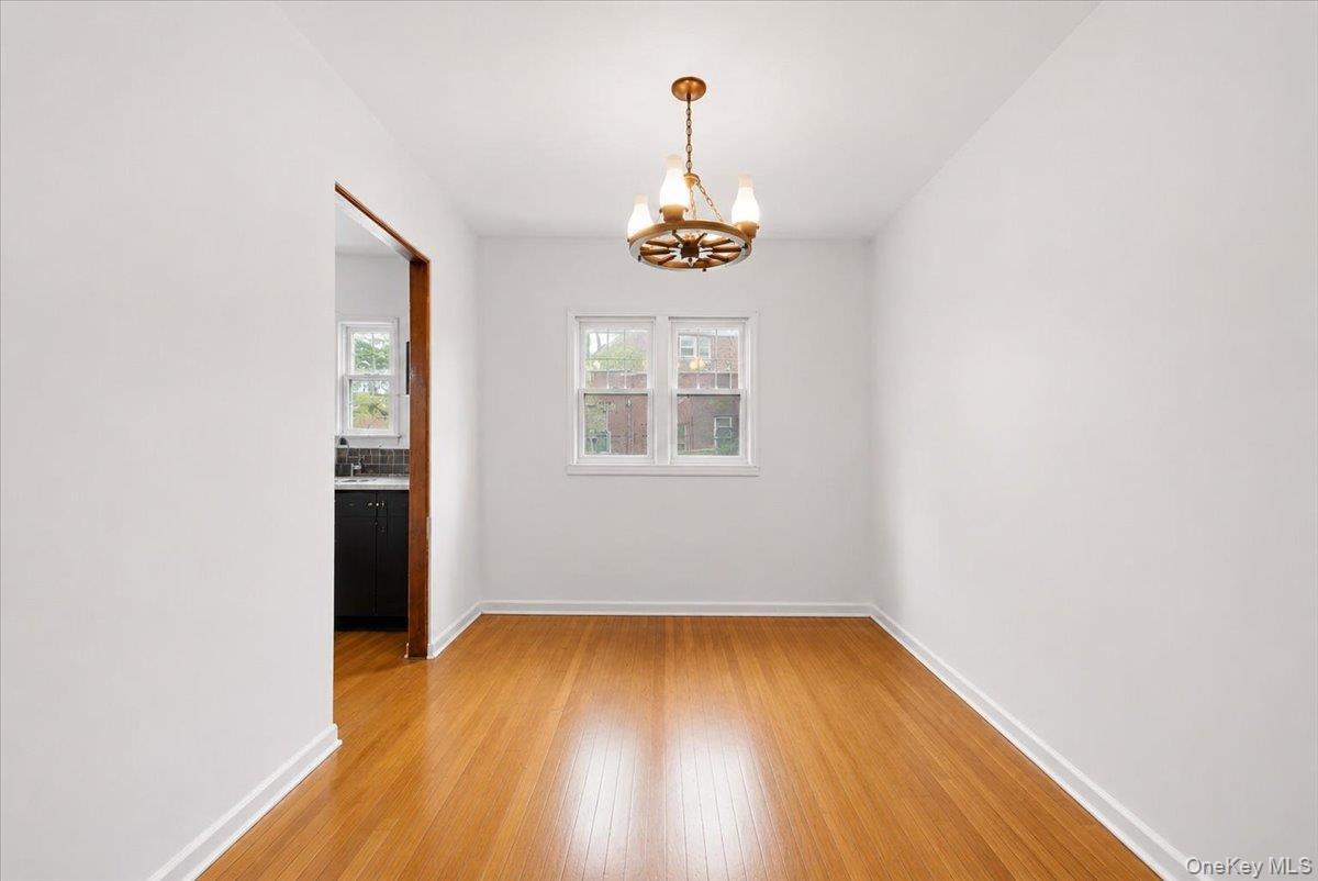 Single Family Baychester Bronx, NY 10466, MLS-997700-9