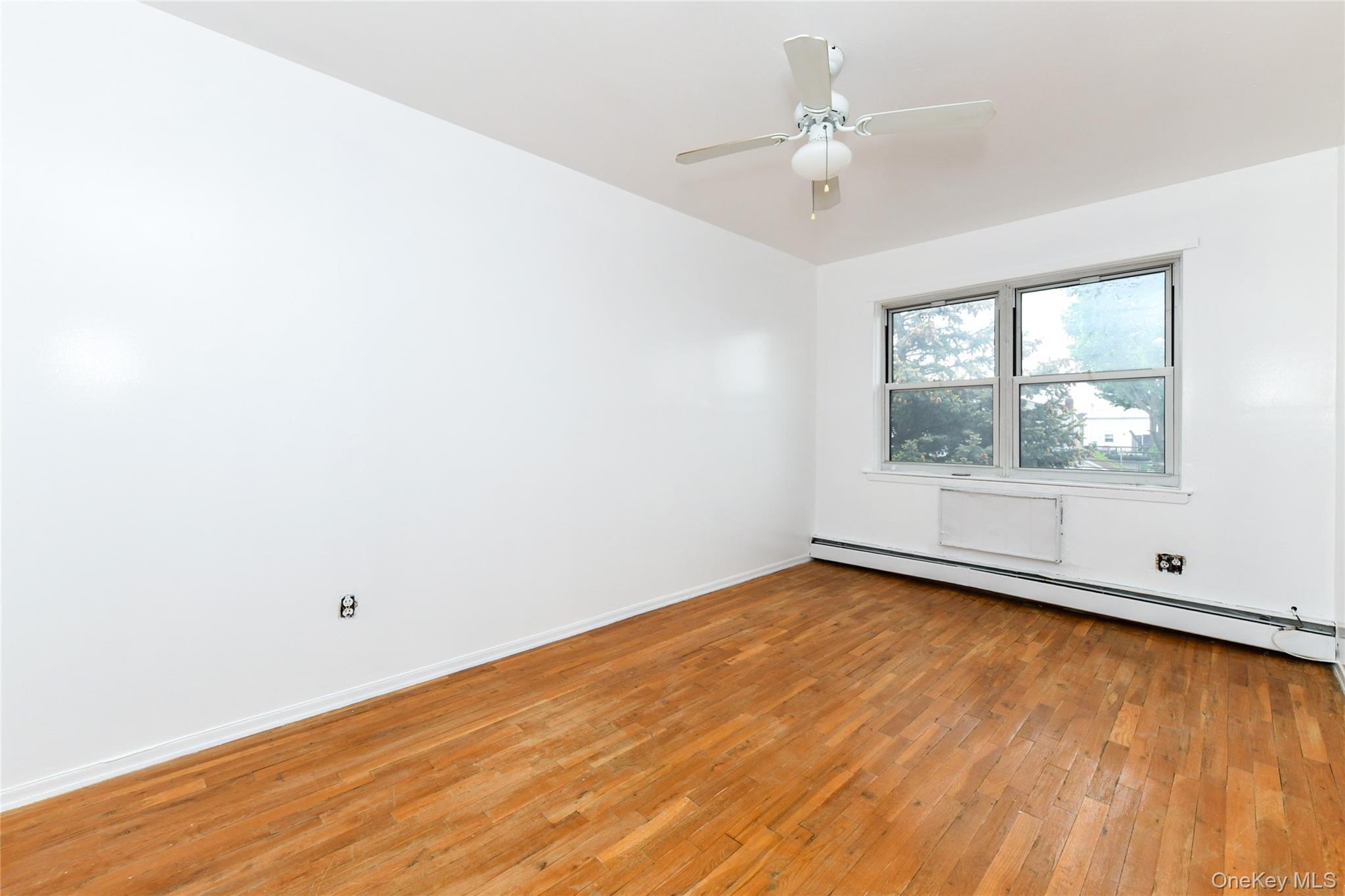 Single Family 90th Street  Queens, NY 11416, MLS-997714-25