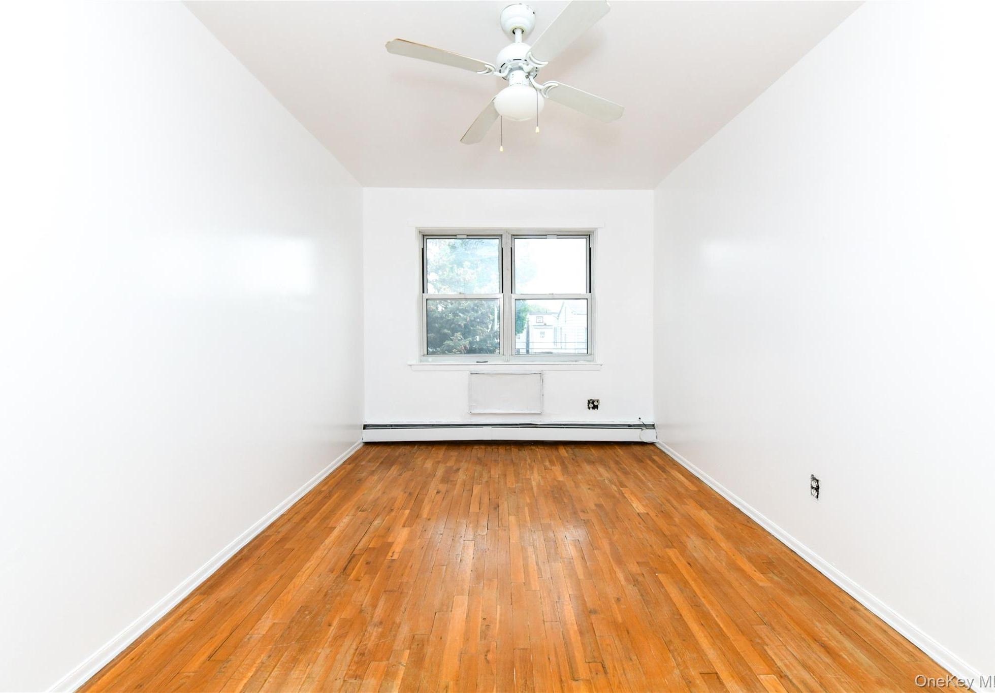Single Family 90th Street  Queens, NY 11416, MLS-997714-27
