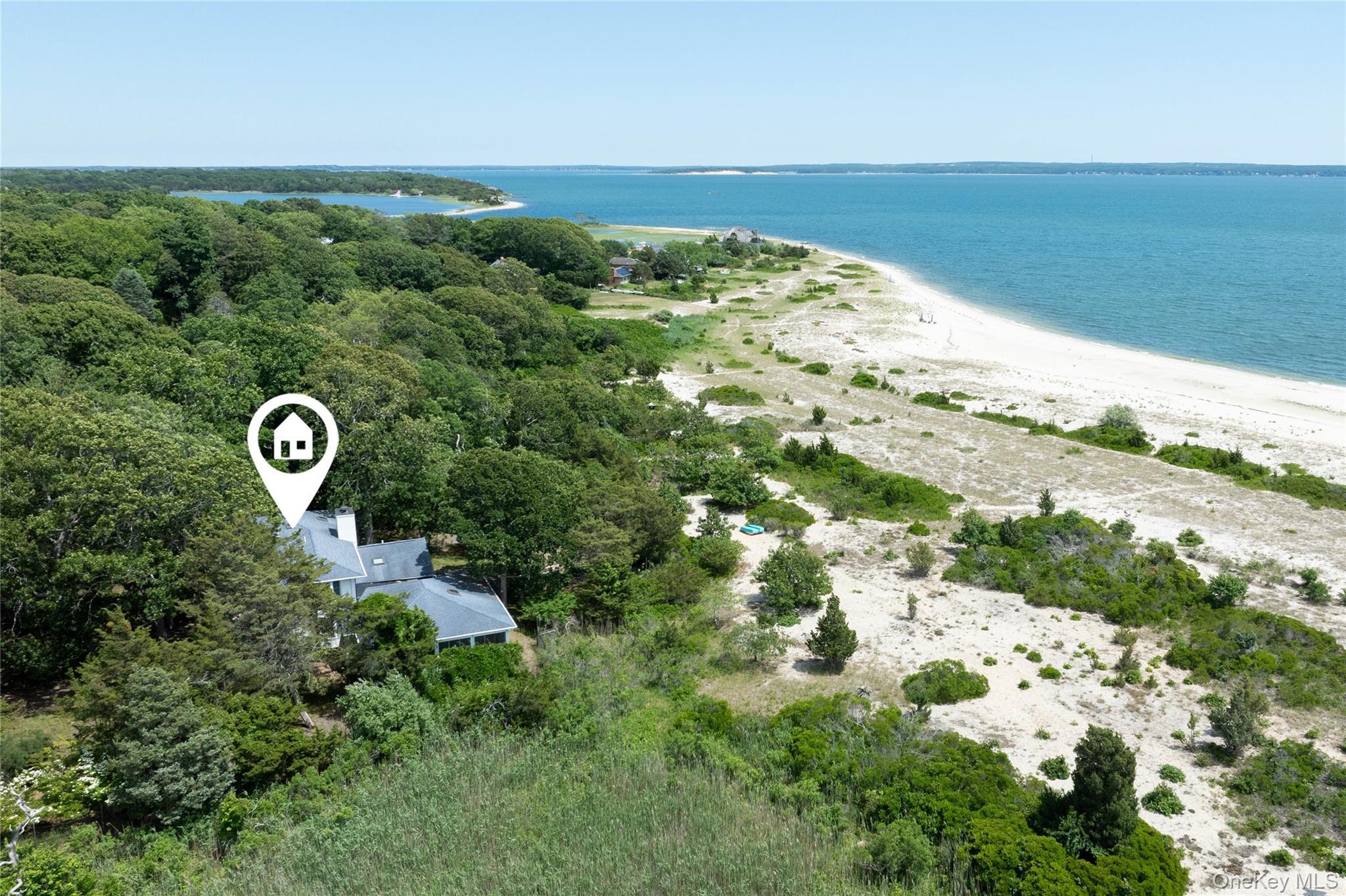 Single Family Old Wood Path Suffolk County, NY 11971, MLS-997738-3