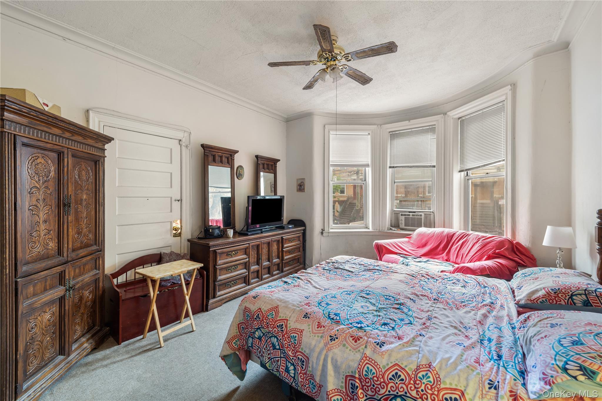 Single Family 69th Avenue Queens, NY 11385, MLS-997750-11