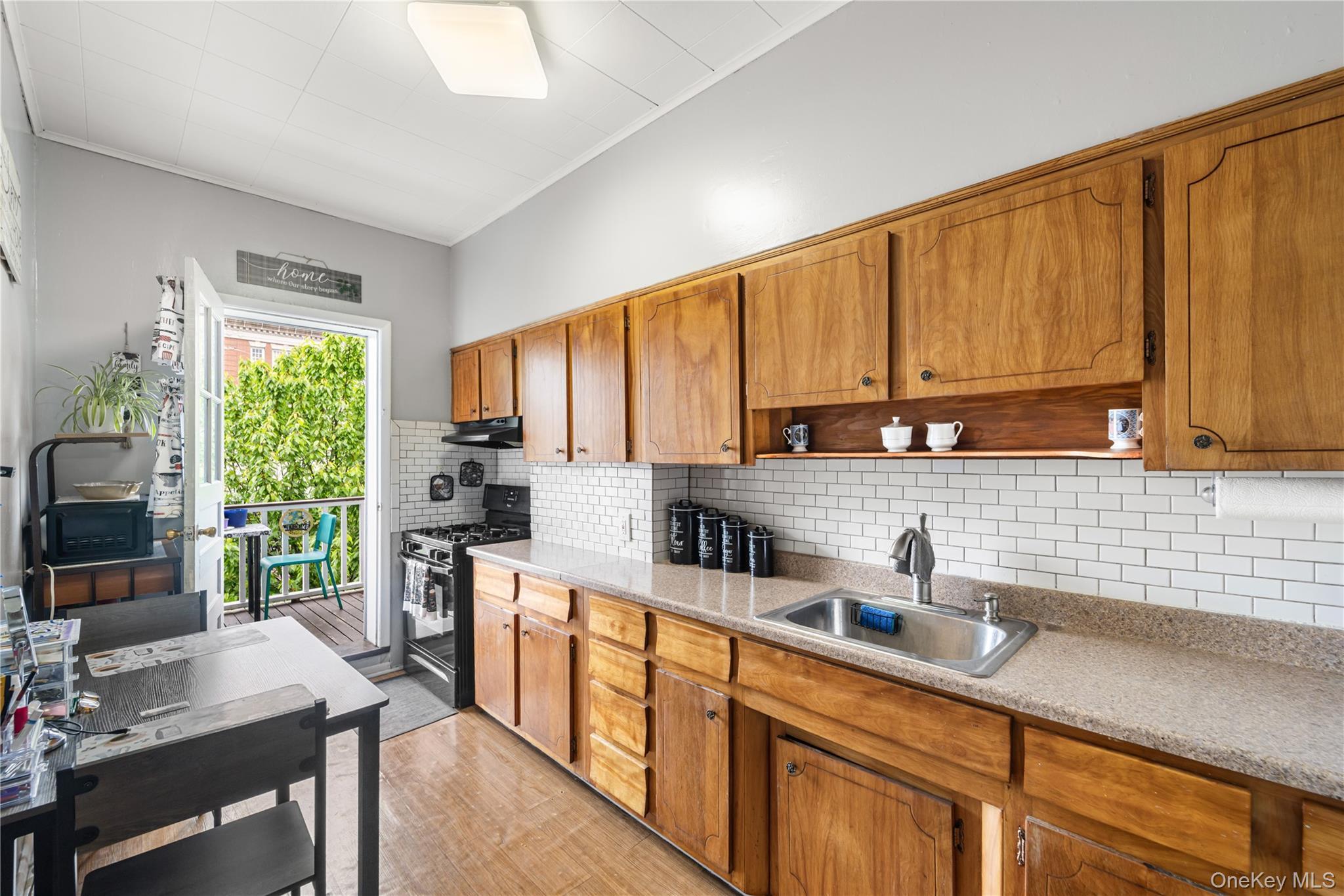 Single Family 69th Avenue Queens, NY 11385, MLS-997750-20