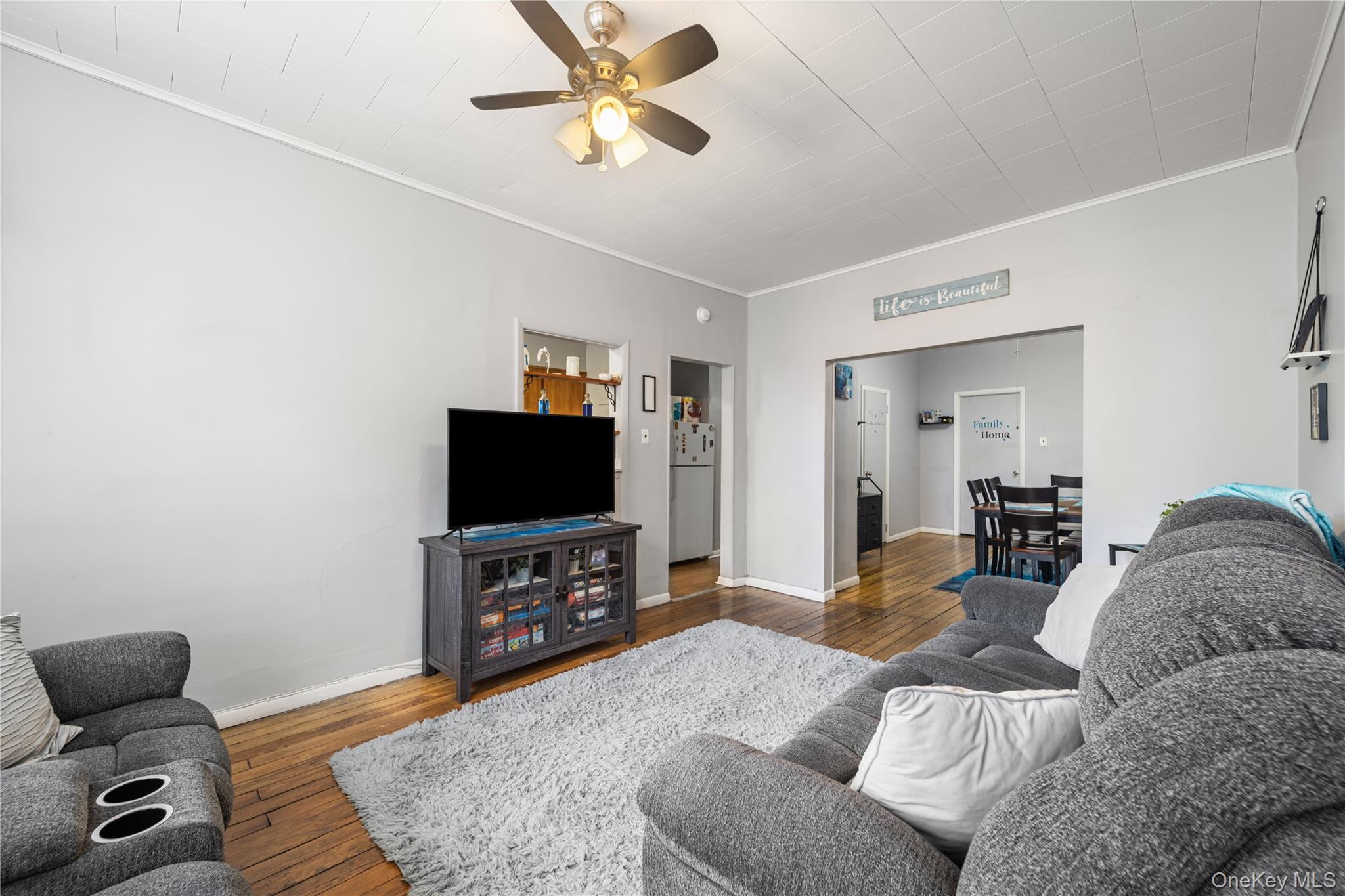 Single Family 69th Avenue Queens, NY 11385, MLS-997750-27