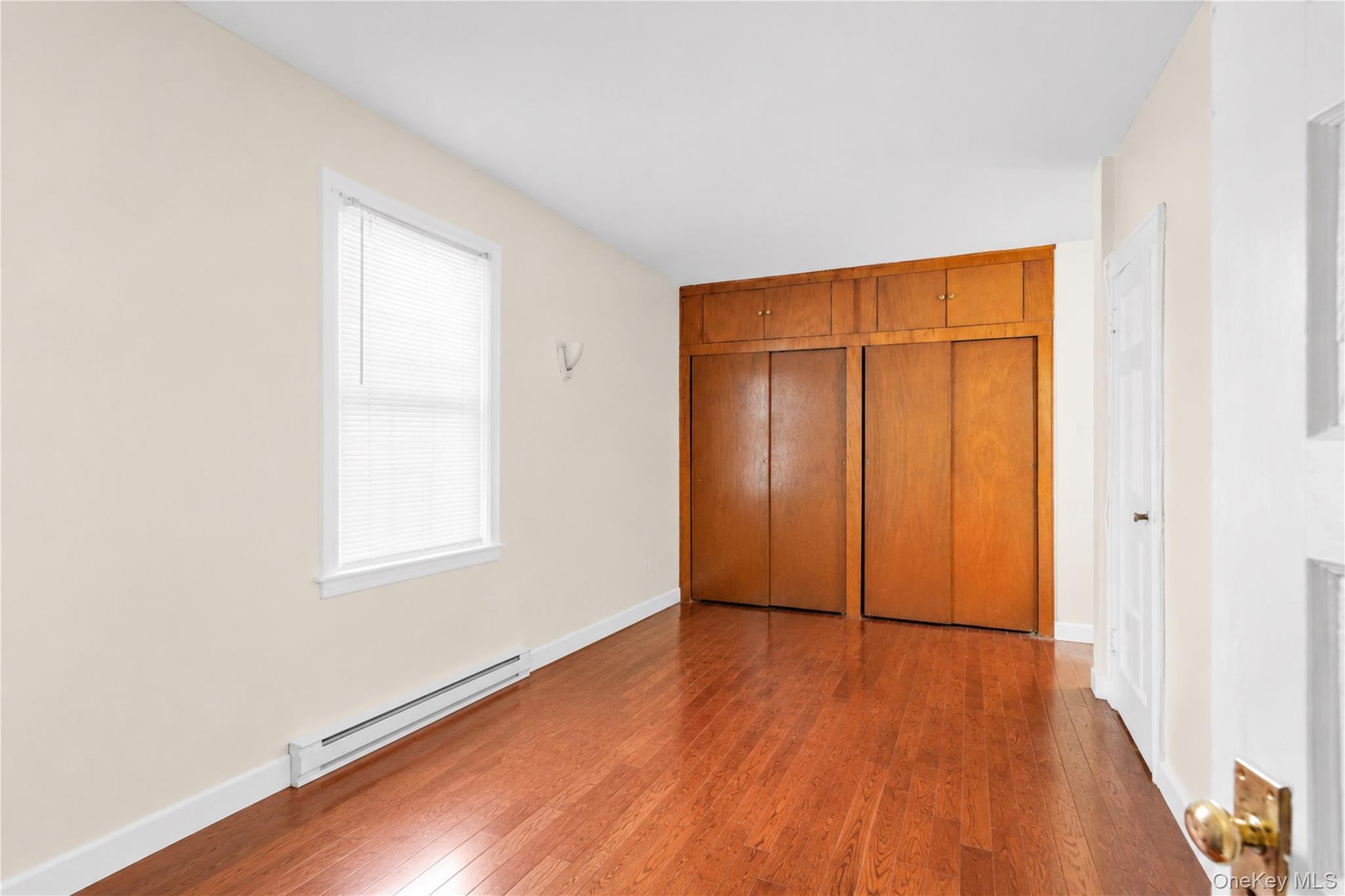 Single Family Street Queens, NY 11419, MLS-997758-10