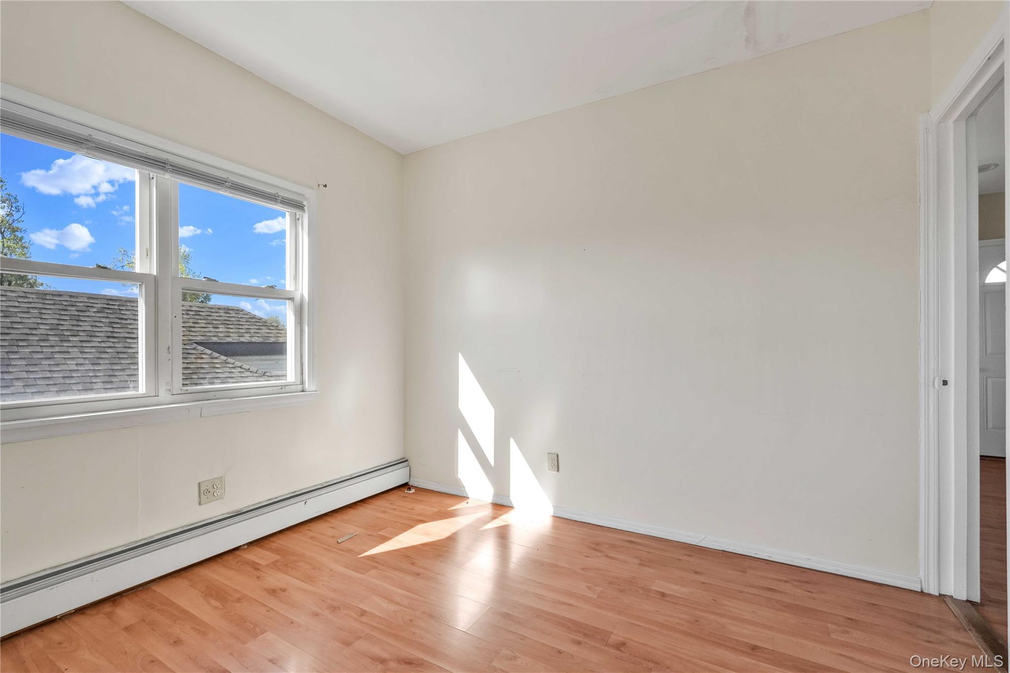 Single Family Street Queens, NY 11419, MLS-997758-12