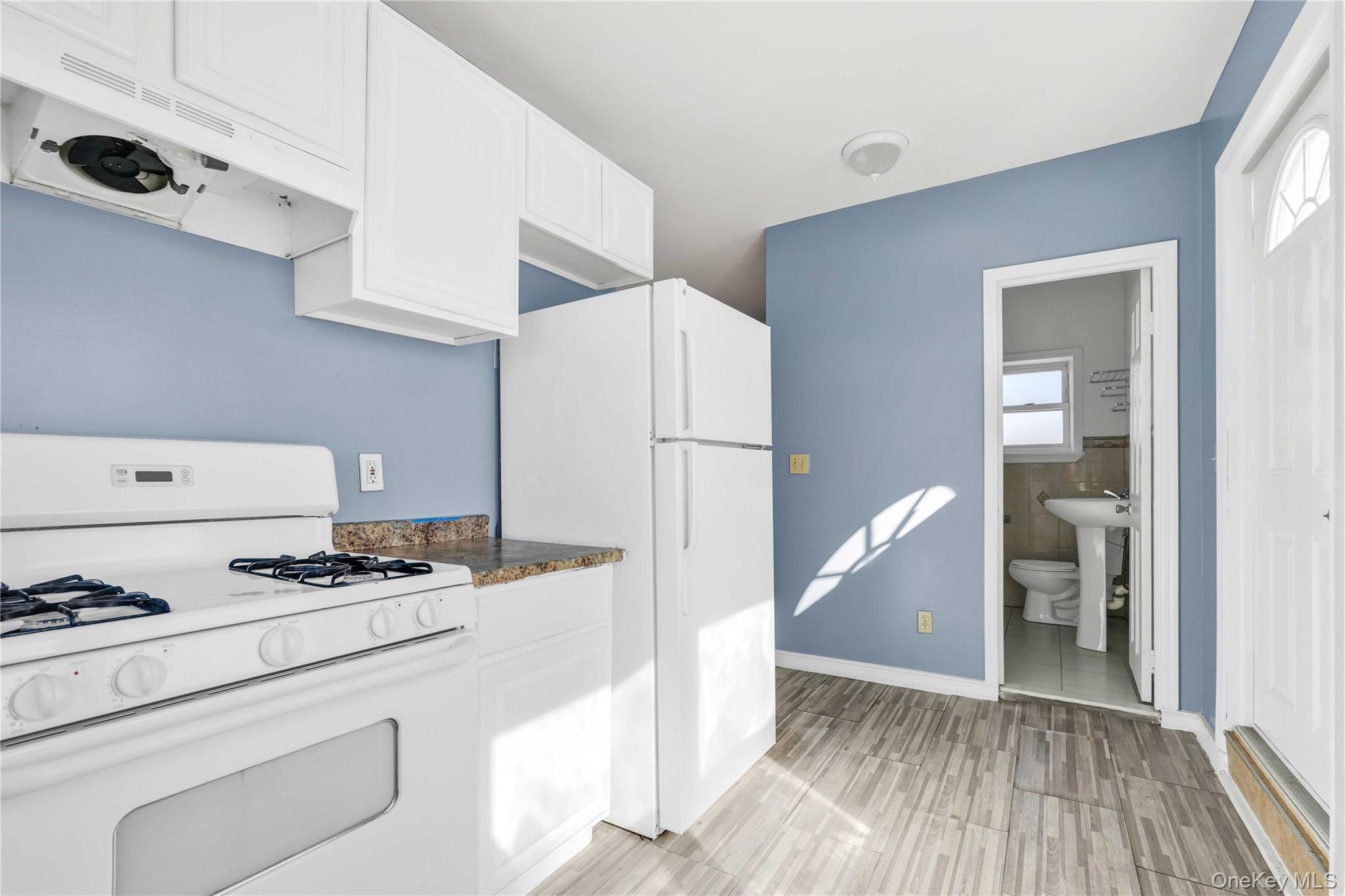 Single Family Street Queens, NY 11419, MLS-997758-17