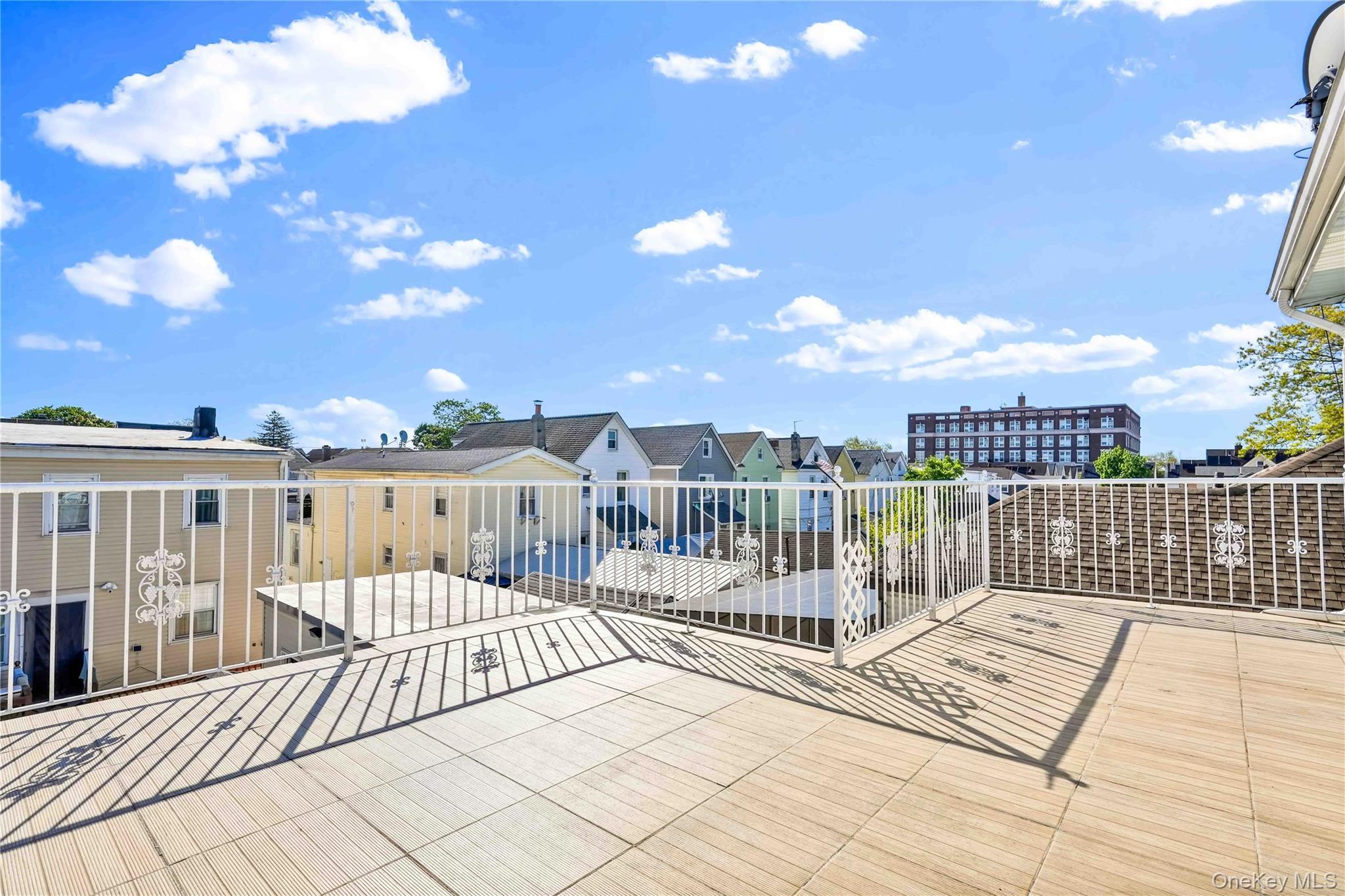 Single Family Street Queens, NY 11419, MLS-997758-25