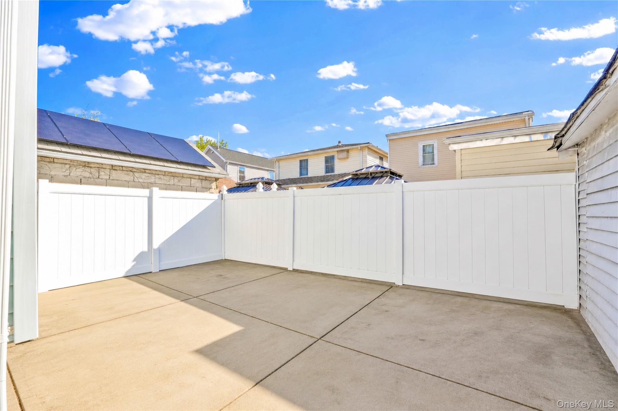 Single Family Street Queens, NY 11419, MLS-997758-33