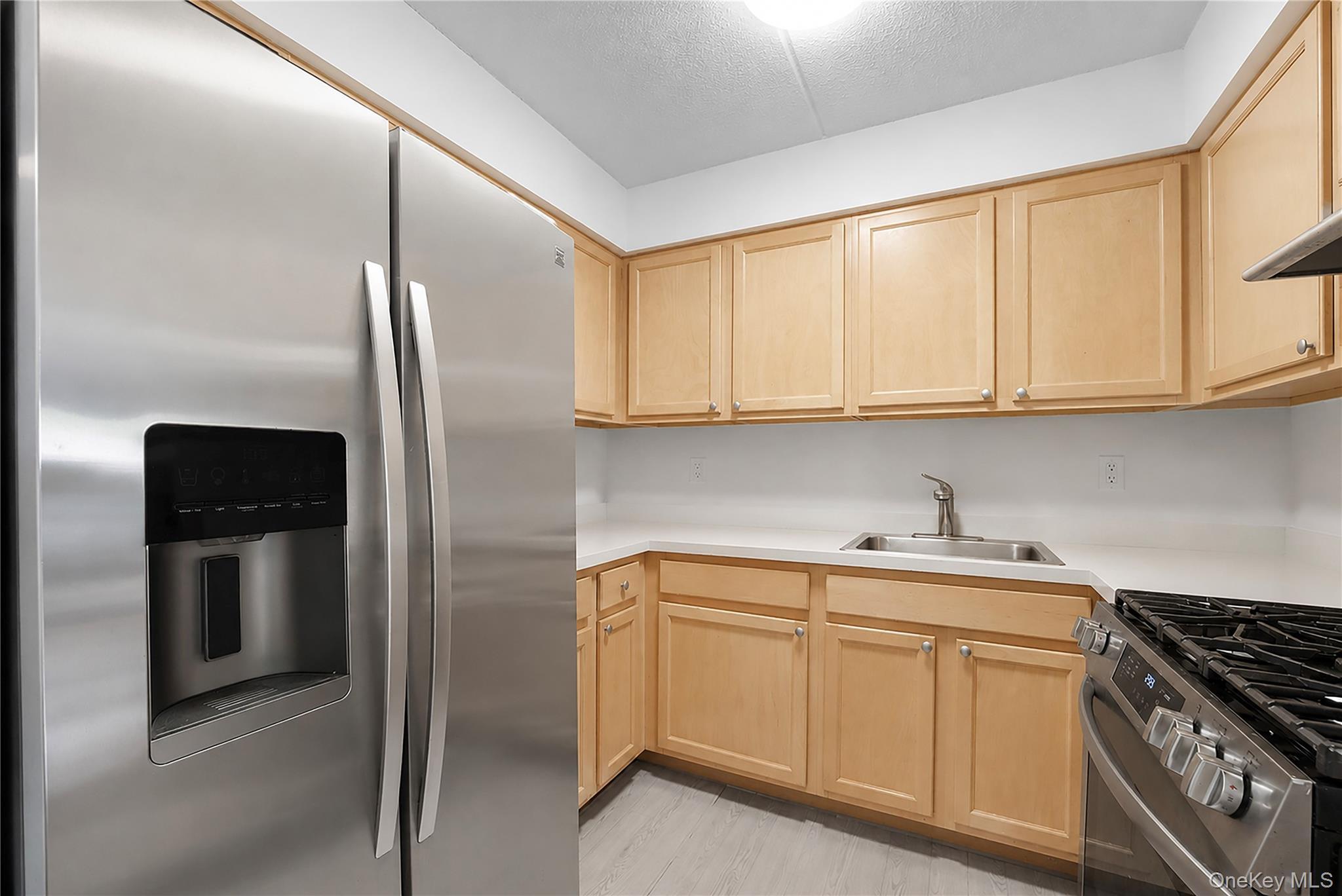 Single Family 117th  Manhattan, NY 10026, MLS-997761-13
