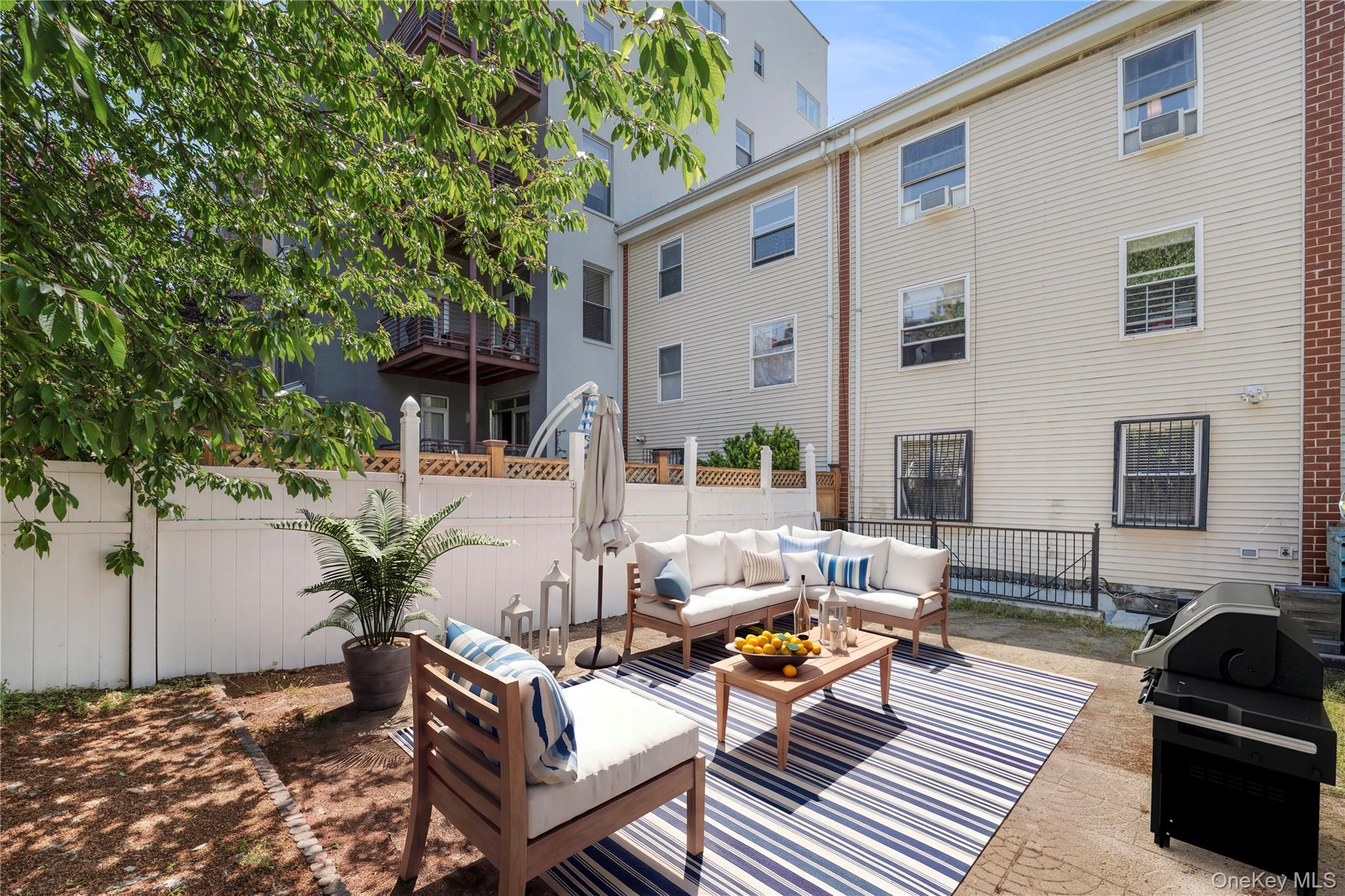 Single Family 117th  Manhattan, NY 10026, MLS-997761-27