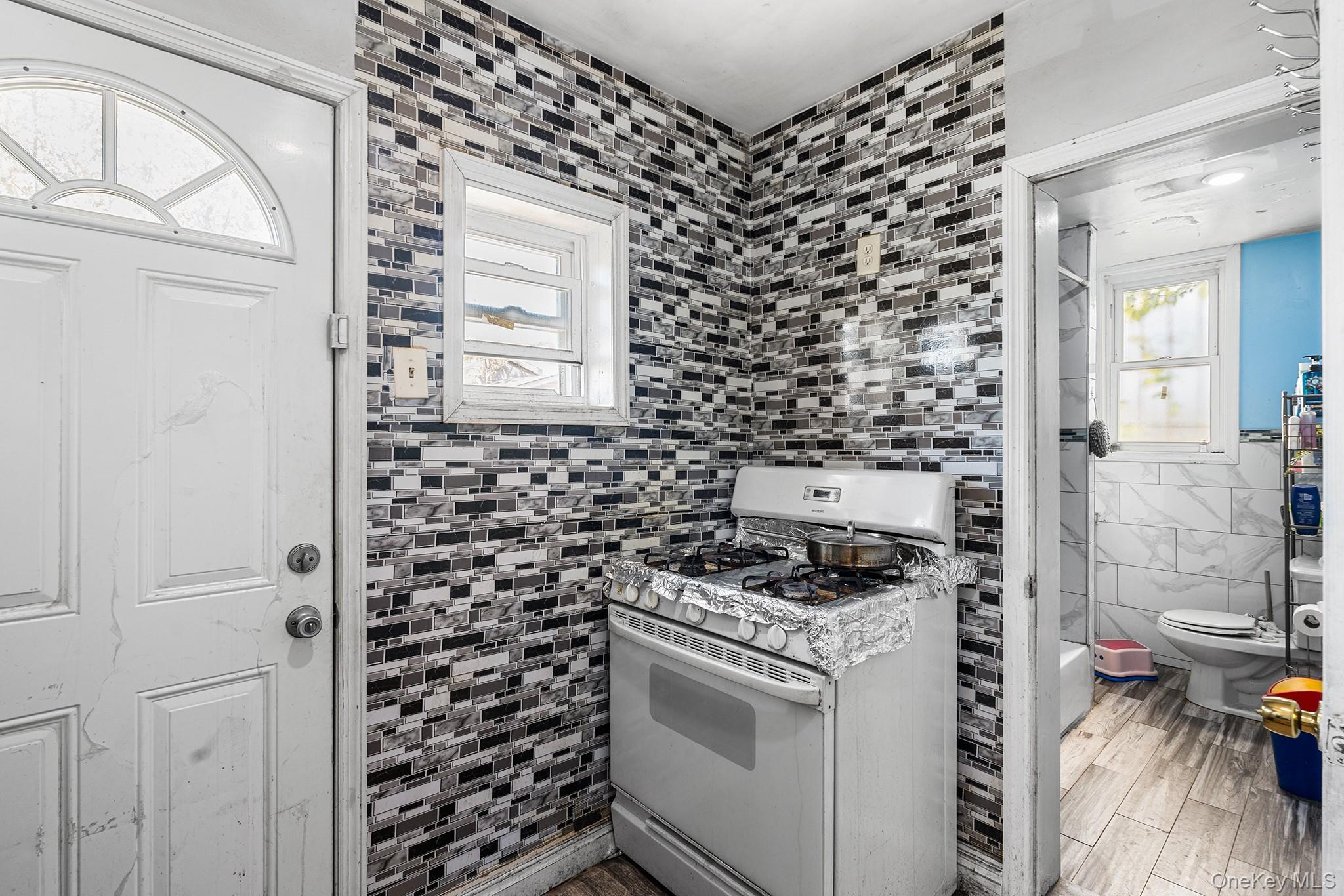 Single Family 131st Queens, NY 11419, MLS-997778-24