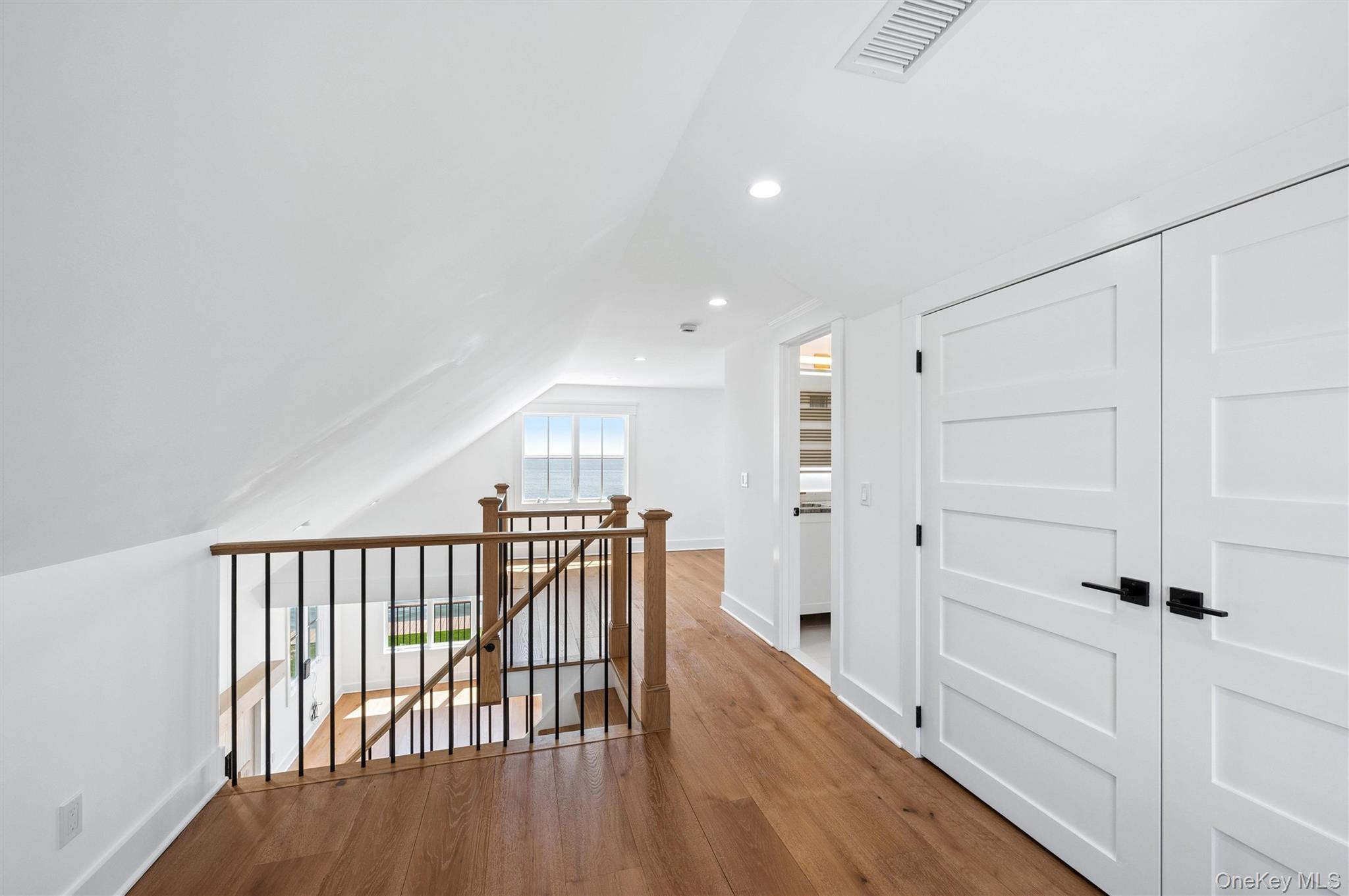 Single Family Laura Lee Drive  Suffolk County, NY 11934, MLS-997785-21