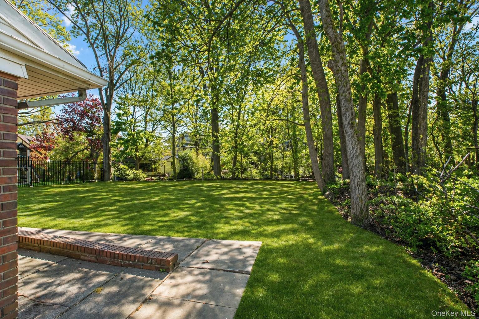 Single Family Delphine  Staten Island, NY 10305, MLS-997786-6