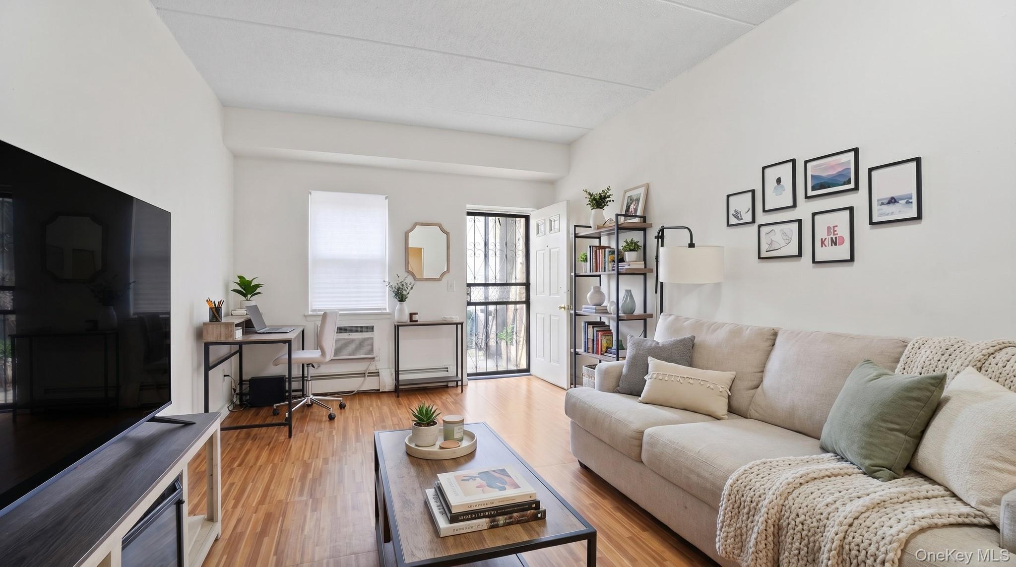 Single Family Woodycrest  Bronx, NY 10452, MLS-997805-21