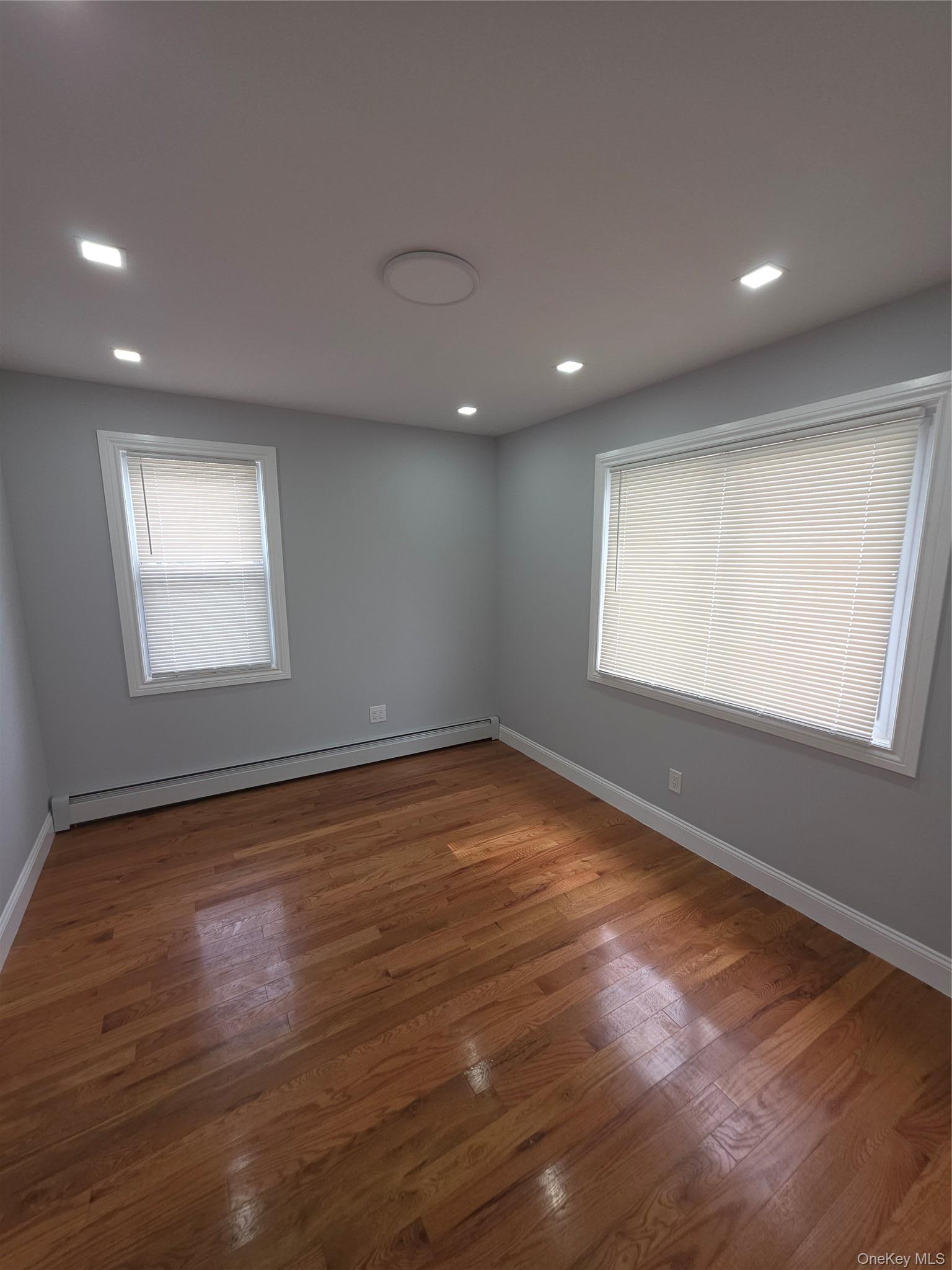 Single Family 202nd Queens, NY 11412, MLS-997838-11