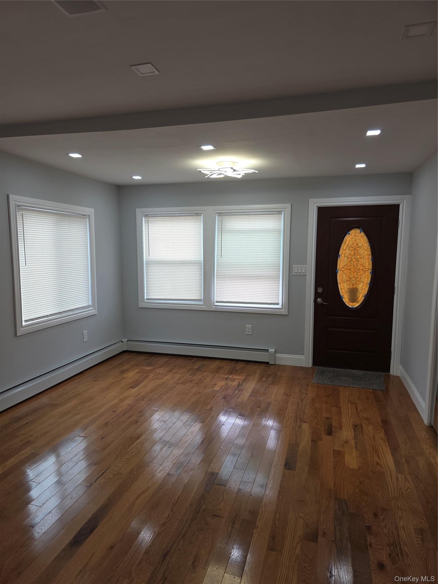 Single Family 202nd Queens, NY 11412, MLS-997838-2