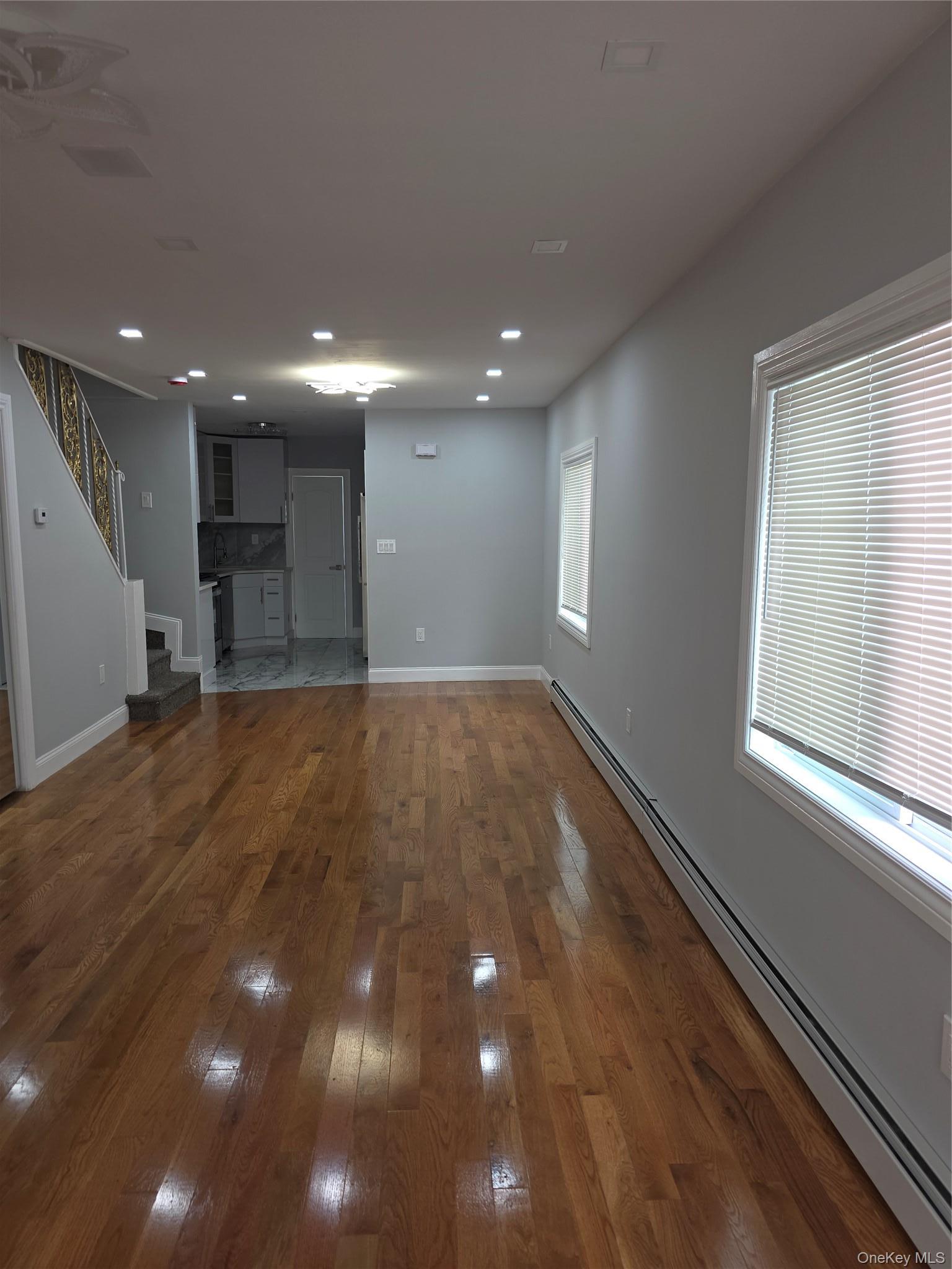 Single Family 202nd Queens, NY 11412, MLS-997838-4