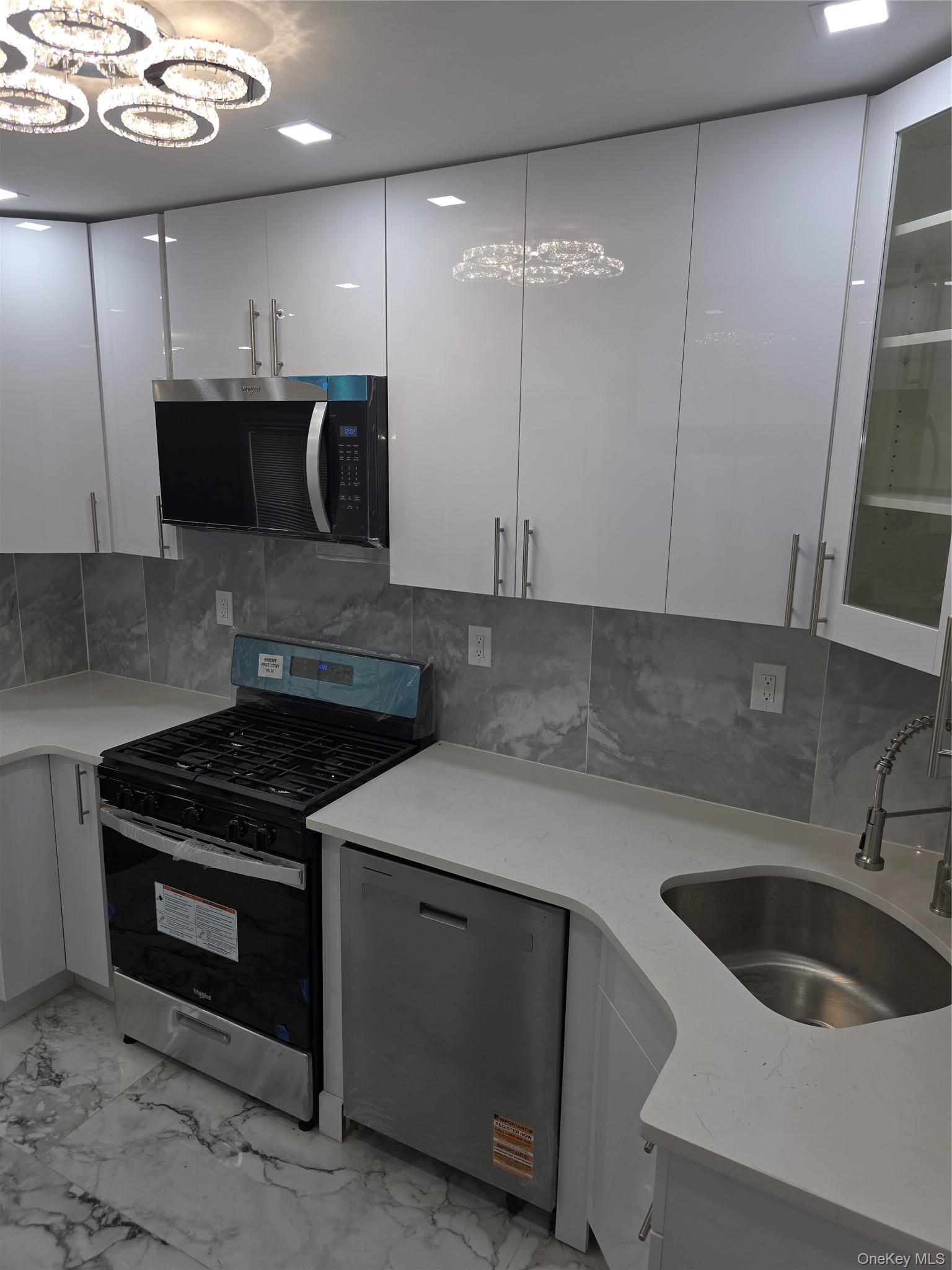 Single Family 202nd Queens, NY 11412, MLS-997838-9